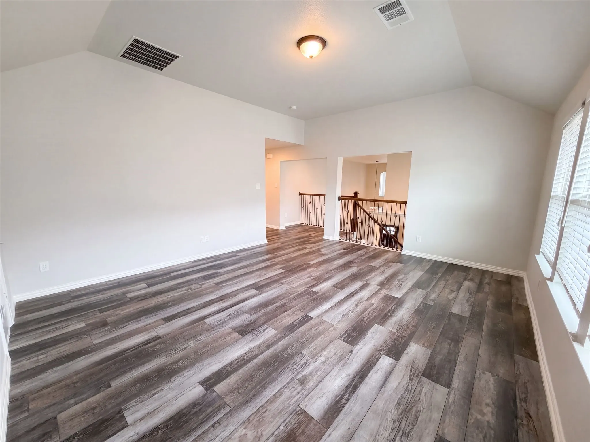 Single Family Residence For Sale in Denton County , 9332 Kaitlyn Court, Lantana, Texas 76226, 4 Bedroom, 4 Bathroom, 2 Garage spaces, 3,547 Sqft, built in 2016, mls#21396000, Real Estate Agent in Lantana, Homes For Sale in Denton county, Homes For Sale in Lantana, Realtor in Lantana Texas, Real Estate Brokerage Independent Realty Texas, Luminita Cordes Realtor