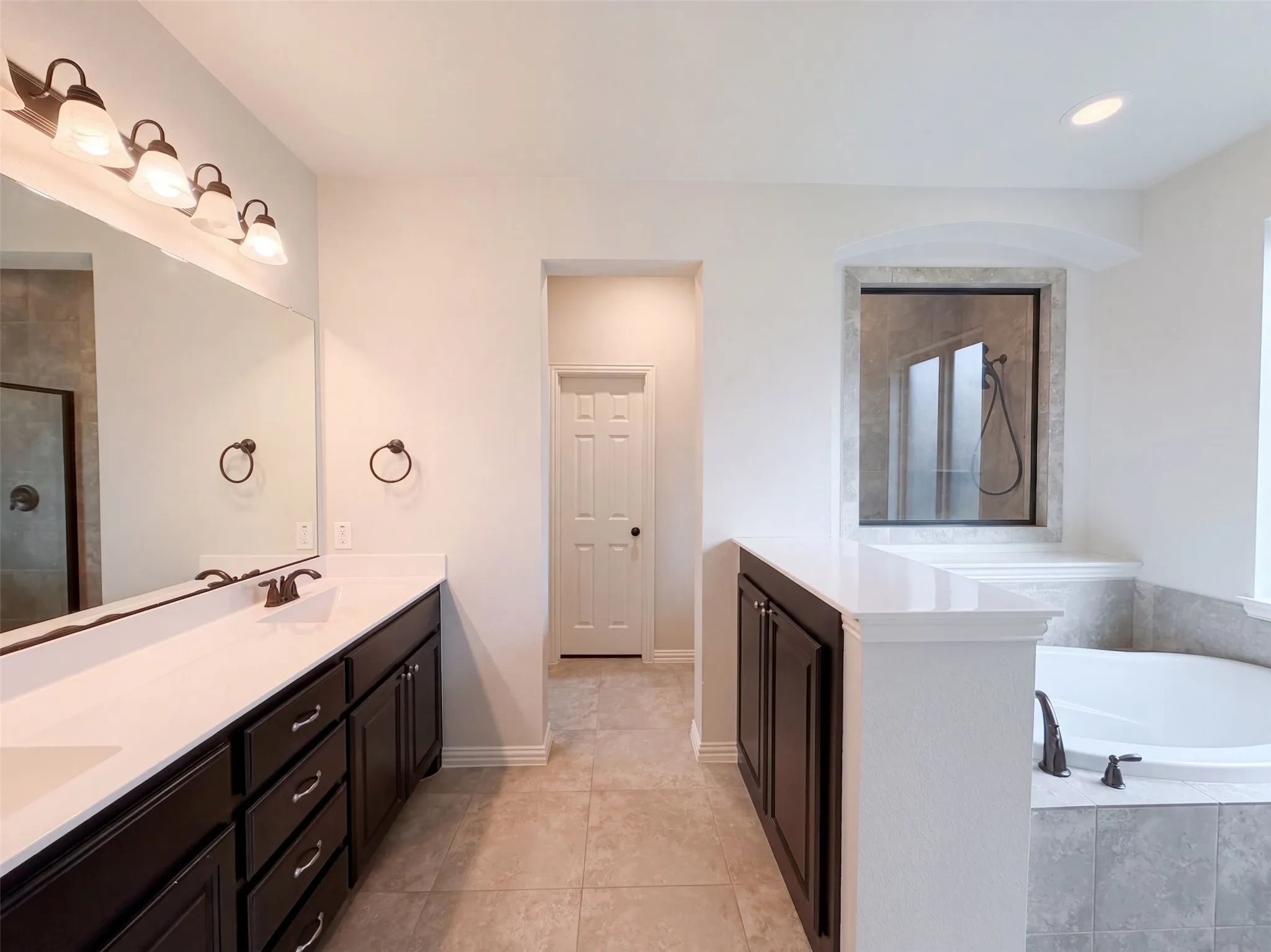Single Family Residence For Sale in Denton County , 9332 Kaitlyn Court, Lantana, Texas 76226, 4 Bedroom, 4 Bathroom, 2 Garage spaces, 3,547 Sqft, built in 2016, mls#21396000, Real Estate Agent in Lantana, Homes For Sale in Denton county, Homes For Sale in Lantana, Realtor in Lantana Texas, Real Estate Brokerage Independent Realty Texas, Luminita Cordes Realtor
