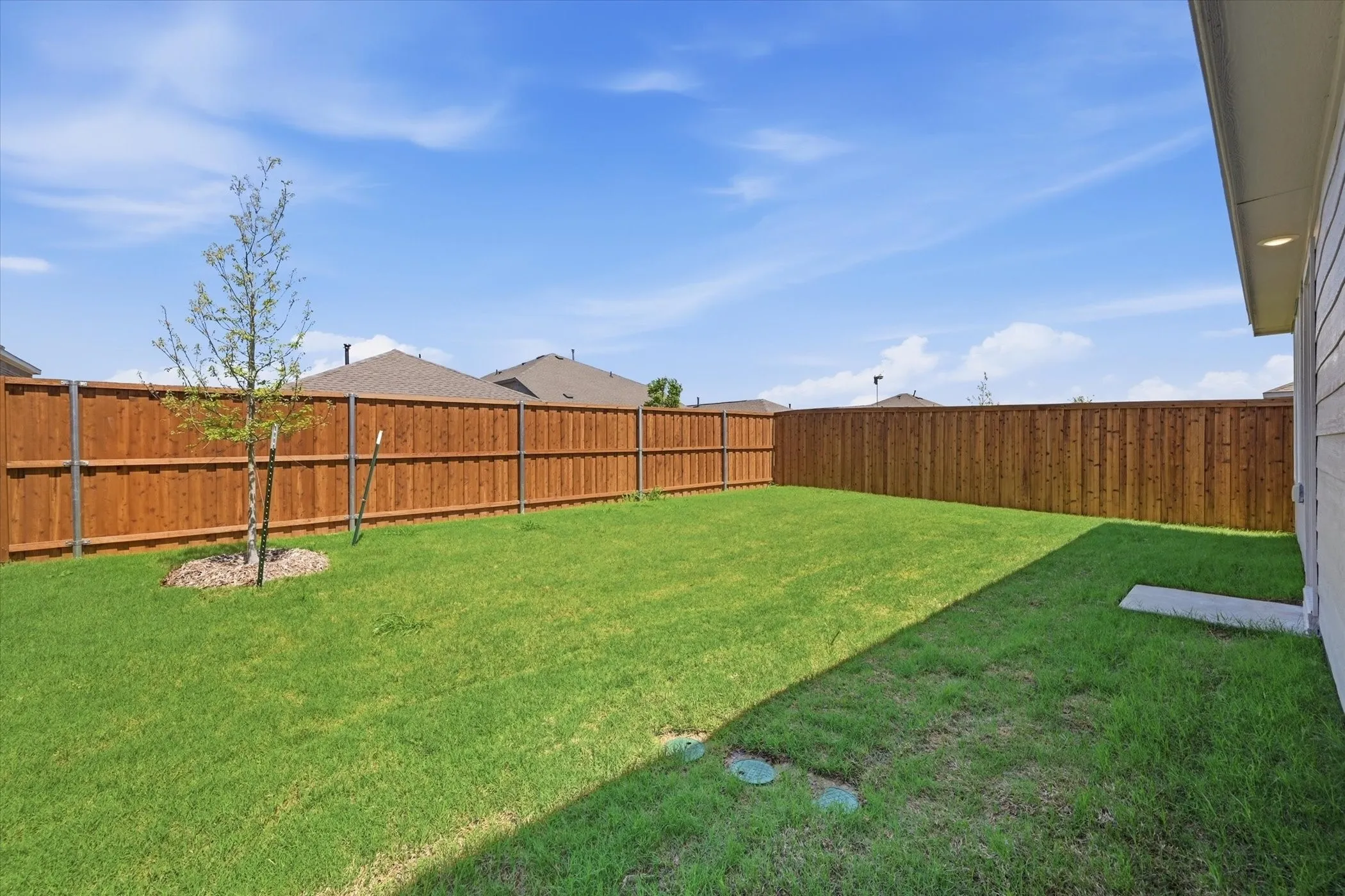 Single Family Residence For Rent in Grayson County , 1625 Elliott Road, Howe, Texas 75459, 4 Bedroom, 2 Bathroom, 2 Garage spaces, 1,656 Sqft, built in 2026, mls#21396017, Real Estate Agent in Howe, Homes For Rent in Grayson county, Homes For Rent in Howe, Realtor in Howe Texas, Real Estate Brokerage Independent Realty Texas, Luminita Cordes Realtor