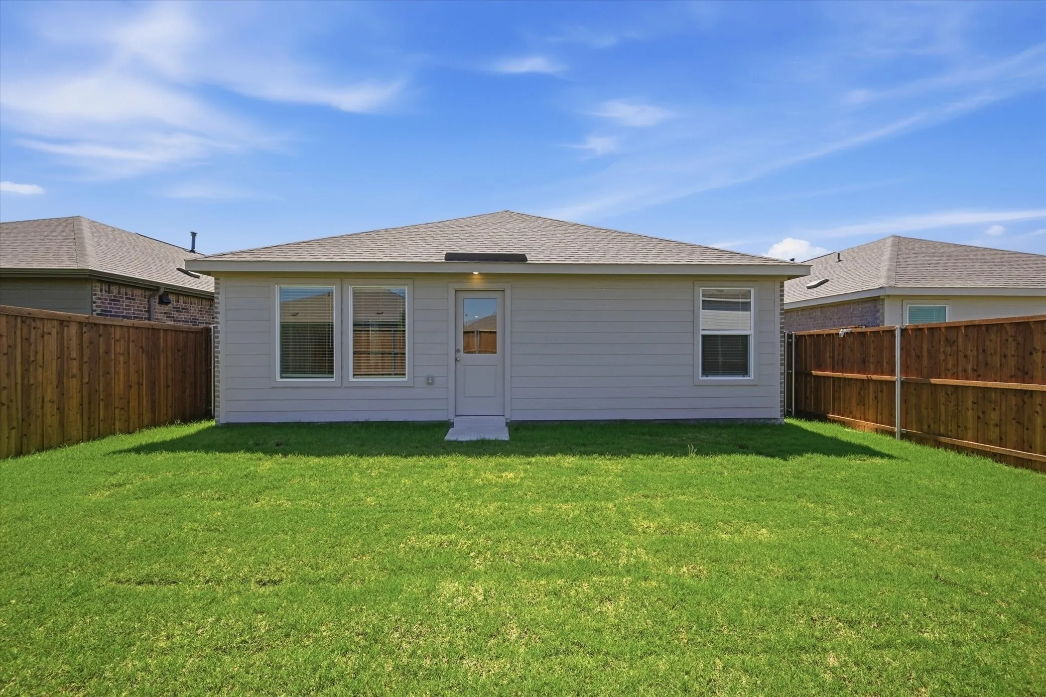 Single Family Residence For Rent in Grayson County , 1625 Elliott Road, Howe, Texas 75459, 4 Bedroom, 2 Bathroom, 2 Garage spaces, 1,656 Sqft, built in 2026, mls#21396017, Real Estate Agent in Howe, Homes For Rent in Grayson county, Homes For Rent in Howe, Realtor in Howe Texas, Real Estate Brokerage Independent Realty Texas, Luminita Cordes Realtor