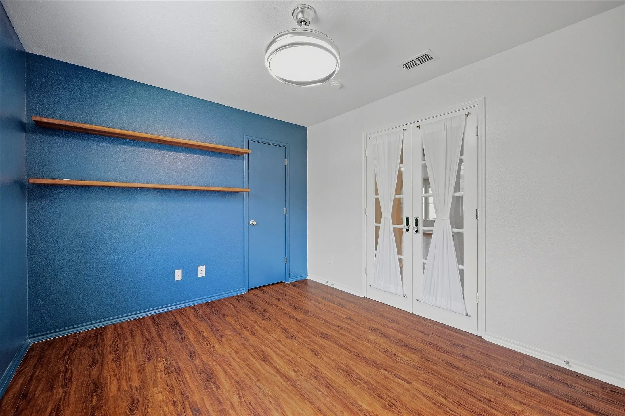 Single Family Residence For Rent in Grayson County , 3518 Portsmouth Place, Sherman, Texas 75092, 4 Bedroom, 2 Bathroom, 2 Garage spaces, 1,908 Sqft, built in 2005, mls#21396005, Real Estate Agent in Sherman, Homes For Rent in Grayson county, Homes For Rent in Sherman, Realtor in Sherman Texas, Real Estate Brokerage Independent Realty Texas, Luminita Cordes Realtor