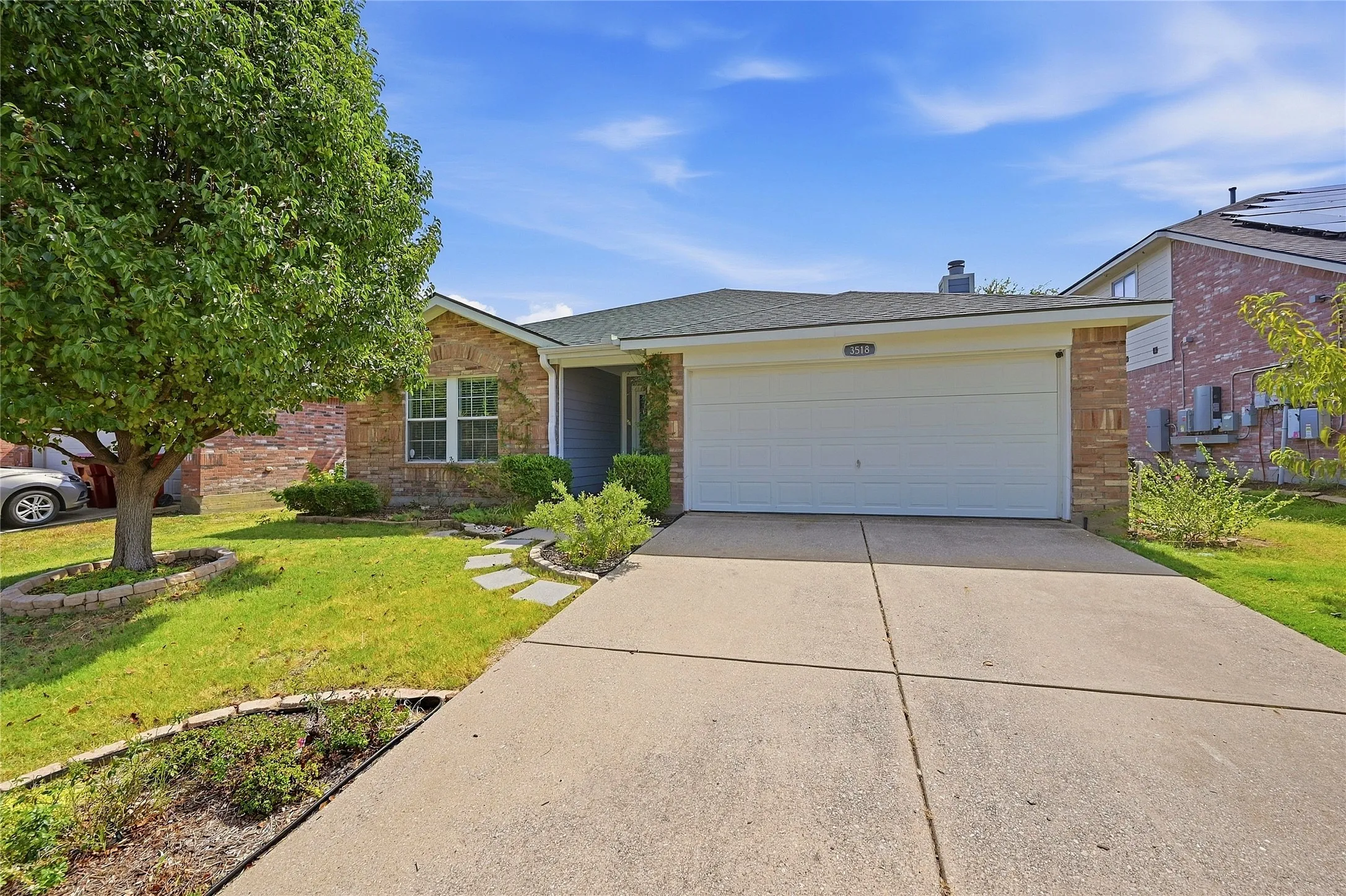 Single Family Residence For Rent in Grayson County , 3518 Portsmouth Place, Sherman, Texas 75092, 4 Bedroom, 2 Bathroom, 2 Garage spaces, 1,908 Sqft, built in 2005, mls#21396005, Real Estate Agent in Sherman, Homes For Rent in Grayson county, Homes For Rent in Sherman, Realtor in Sherman Texas, Real Estate Brokerage Independent Realty Texas, Luminita Cordes Realtor