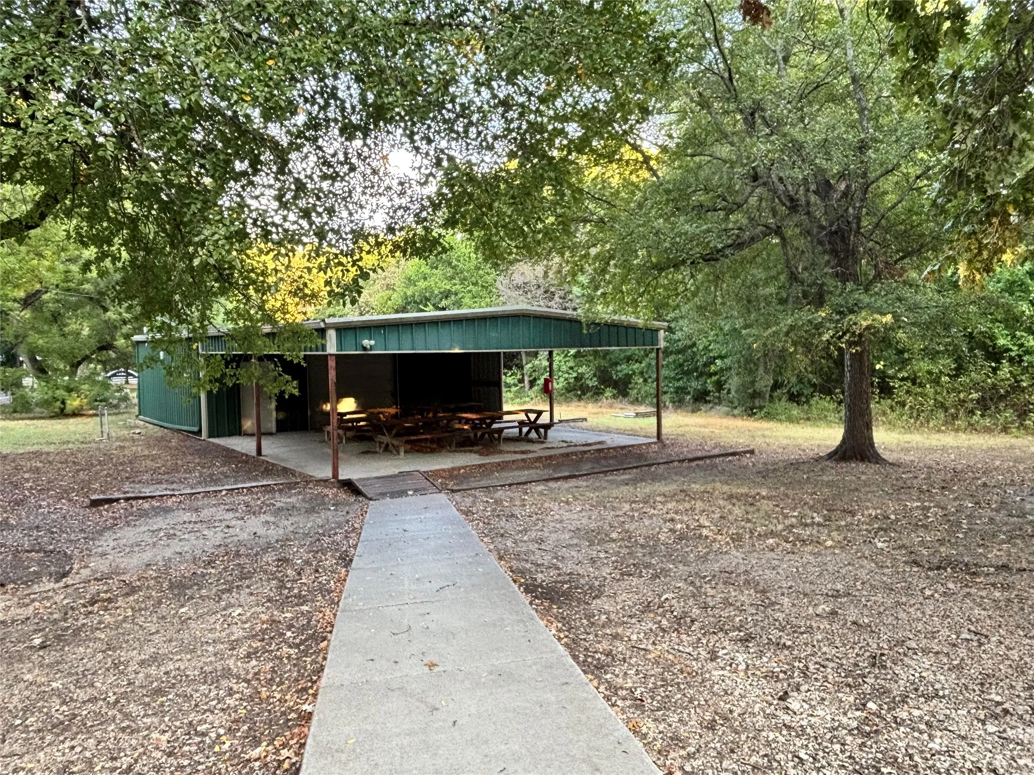 Unimproved Land For Sale in Johnson County , 9020 Old Wagon Trail, Rio Vista, Texas 76093, 0, 0, Garage spaces, 0 Sqft, built in 0, mls#21393240, Real Estate Agent in Rio Vista, Homes For Sale in Johnson county, Homes For Sale in Rio Vista, Realtor in Rio Vista Texas, Real Estate Brokerage Independent Realty Texas, Luminita Cordes Realtor