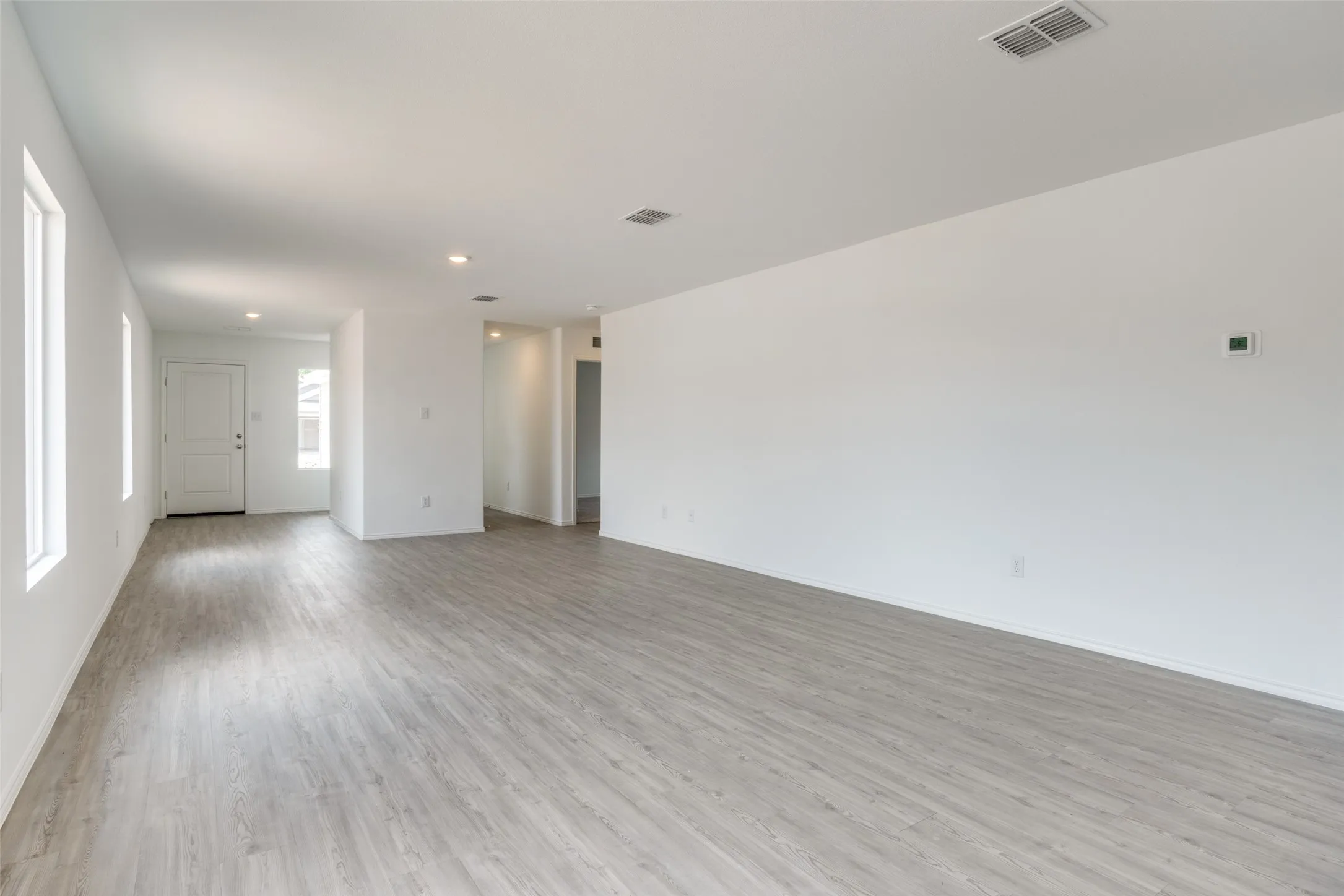 Single Family Residence For Rent in Collin County , 3412 Flicker Lane, Mc Kinney, Texas 75071, 3 Bedroom, 2 Bathroom, 2 Garage spaces, 1,407 Sqft, built in 2024, mls#21395941, Real Estate Agent in Mc Kinney, Homes For Rent in Collin county, Homes For Rent in Mc Kinney, Realtor in Mc Kinney Texas, Real Estate Brokerage Independent Realty Texas, Luminita Cordes Realtor