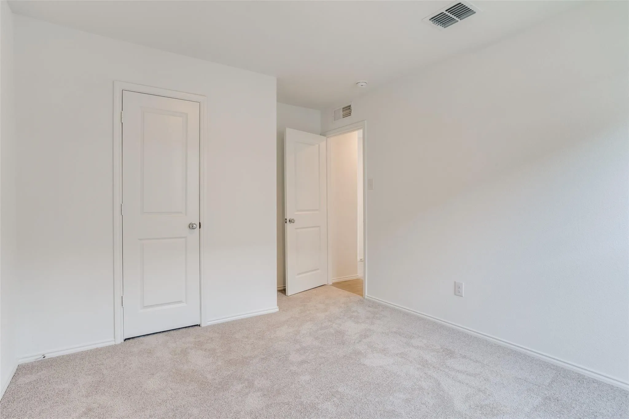 Single Family Residence For Rent in Collin County , 3412 Flicker Lane, Mc Kinney, Texas 75071, 3 Bedroom, 2 Bathroom, 2 Garage spaces, 1,407 Sqft, built in 2024, mls#21395941, Real Estate Agent in Mc Kinney, Homes For Rent in Collin county, Homes For Rent in Mc Kinney, Realtor in Mc Kinney Texas, Real Estate Brokerage Independent Realty Texas, Luminita Cordes Realtor