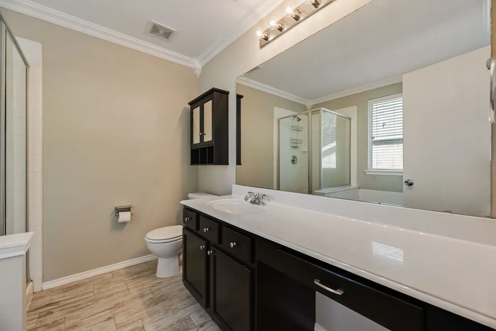 Single Family Residence For Rent in Collin County , 1316 Hunter Lane, Celina, Texas 75009, 4 Bedroom, 3 Bathroom, 2 Garage spaces, 2,539 Sqft, built in 2003, mls#21391859, Real Estate Agent in Celina, Homes For Rent in Collin county, Homes For Rent in Celina, Realtor in Celina Texas, Real Estate Brokerage Independent Realty Texas, Luminita Cordes Realtor
