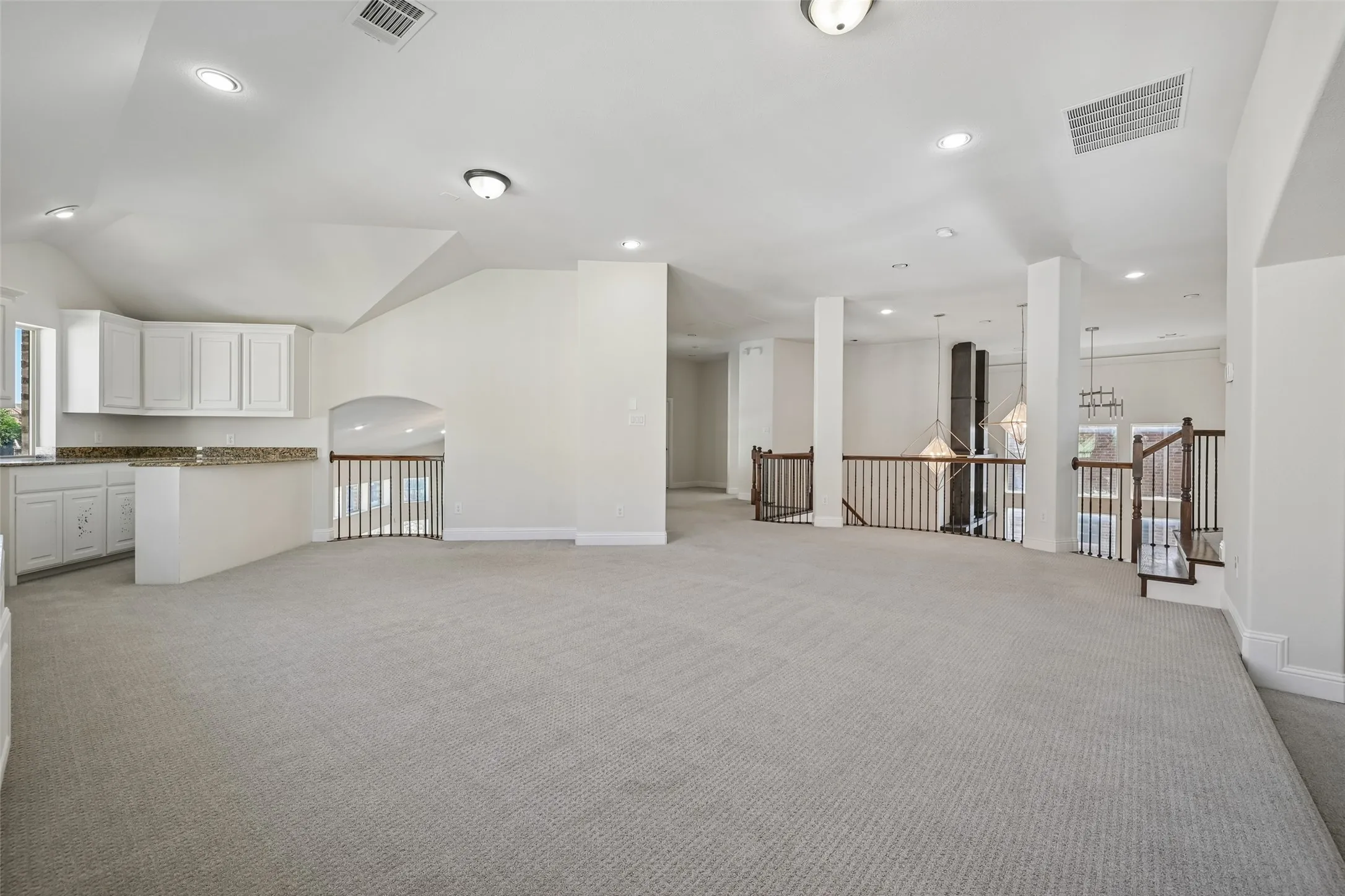 Single Family Residence For Sale in Denton County , 2156 Alcove Drive, Frisco, Texas 75034, 4 Bedroom, 4 Bathroom, 2 Garage spaces, 4,587 Sqft, built in 2016, mls#21396020, Real Estate Agent in Frisco, Homes For Sale in Denton county, Homes For Sale in Frisco, Realtor in Frisco Texas, Real Estate Brokerage Independent Realty Texas, Luminita Cordes Realtor