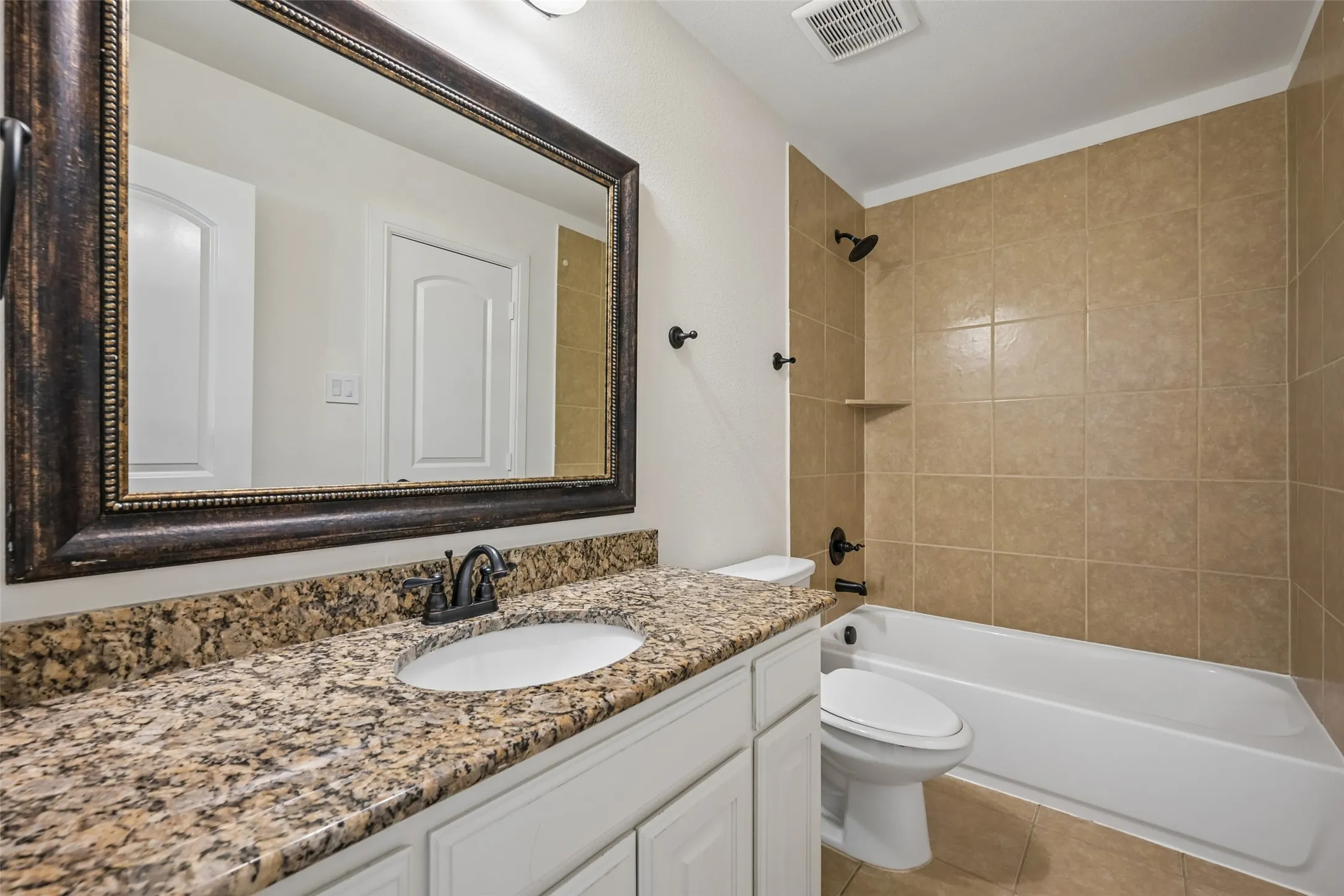 Single Family Residence For Sale in Denton County , 2156 Alcove Drive, Frisco, Texas 75034, 4 Bedroom, 4 Bathroom, 2 Garage spaces, 4,587 Sqft, built in 2016, mls#21396020, Real Estate Agent in Frisco, Homes For Sale in Denton county, Homes For Sale in Frisco, Realtor in Frisco Texas, Real Estate Brokerage Independent Realty Texas, Luminita Cordes Realtor