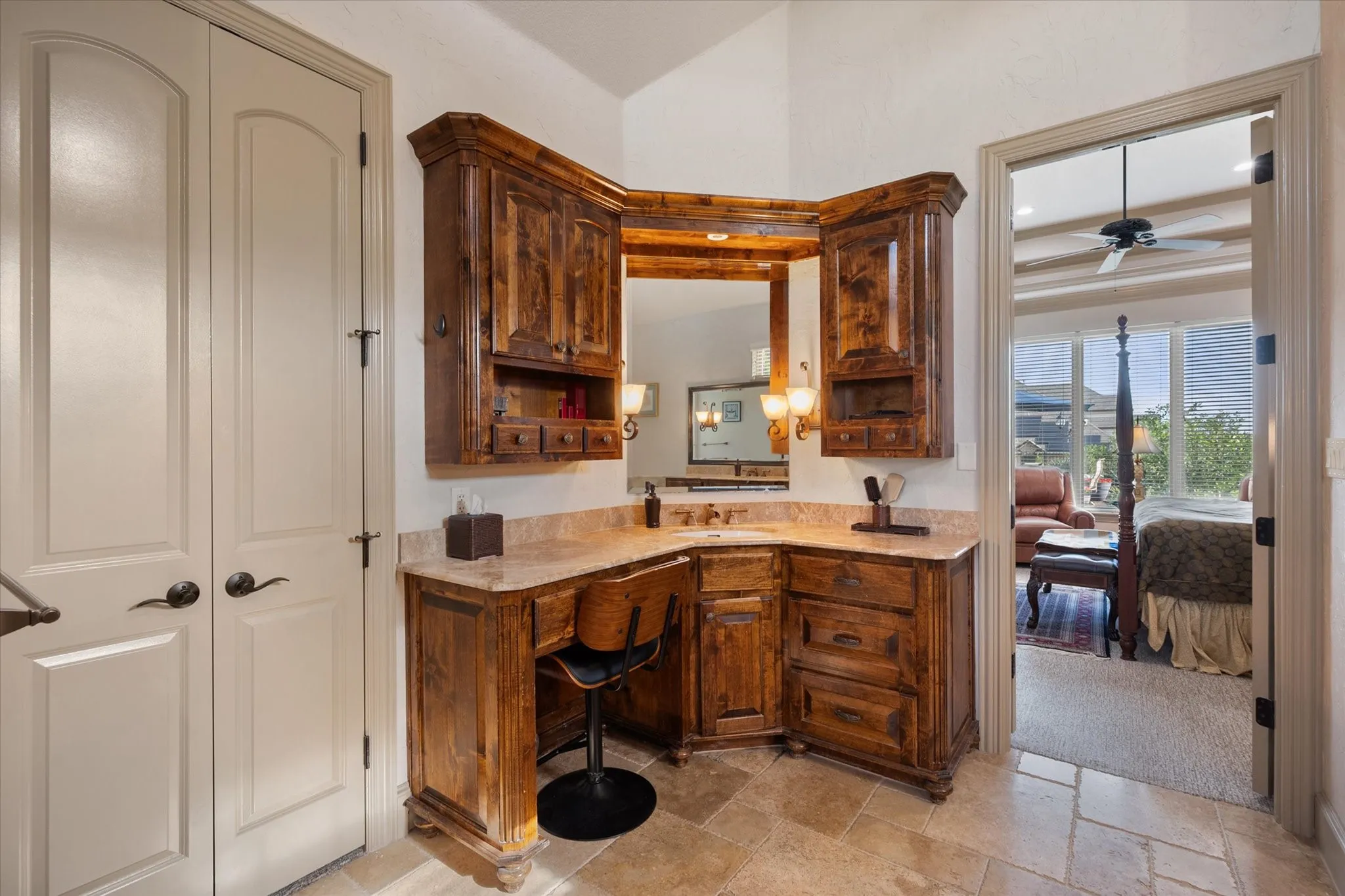 Single Family Residence For Sale in Wise County , 103 Oak Grove Lane, Boyd, Texas 76023, 6 Bedroom, 5 Bathroom, 4 Garage spaces, 5,513 Sqft, built in 2007, mls#21387246, Real Estate Agent in Boyd, Homes For Sale in Wise county, Homes For Sale in Boyd, Realtor in Boyd Texas, Real Estate Brokerage Independent Realty Texas, Luminita Cordes Realtor