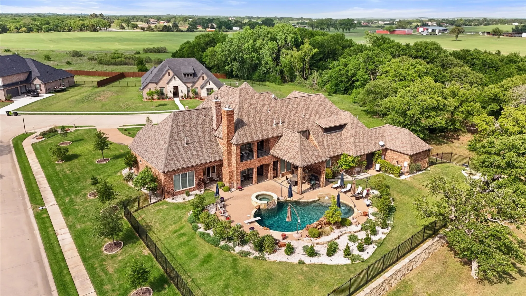 Single Family Residence For Sale in Wise County , 103 Oak Grove Lane, Boyd, Texas 76023, 6 Bedroom, 5 Bathroom, 4 Garage spaces, 5,513 Sqft, built in 2007, mls#21387246, Real Estate Agent in Boyd, Homes For Sale in Wise county, Homes For Sale in Boyd, Realtor in Boyd Texas, Real Estate Brokerage Independent Realty Texas, Luminita Cordes Realtor