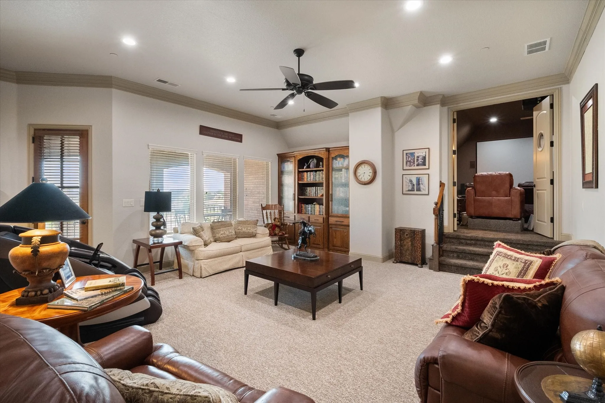 Single Family Residence For Sale in Wise County , 103 Oak Grove Lane, Boyd, Texas 76023, 6 Bedroom, 5 Bathroom, 4 Garage spaces, 5,513 Sqft, built in 2007, mls#21387246, Real Estate Agent in Boyd, Homes For Sale in Wise county, Homes For Sale in Boyd, Realtor in Boyd Texas, Real Estate Brokerage Independent Realty Texas, Luminita Cordes Realtor