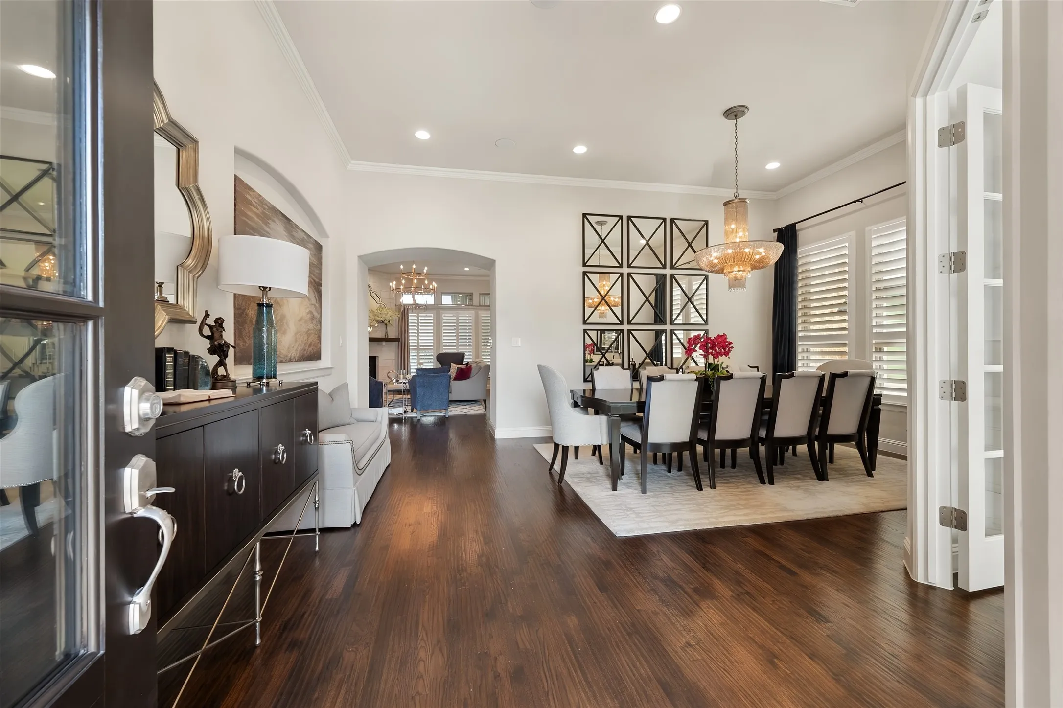 Single Family Residence For Sale in Tarrant County , 5604 Heron Drive W, Colleyville, Texas 76034, 3 Bedroom, 3 Bathroom, 2 Garage spaces, 2,738 Sqft, built in 2016, mls#21395432, Real Estate Agent in Colleyville, Homes For Sale in Tarrant county, Homes For Sale in Colleyville, Realtor in Colleyville Texas, Real Estate Brokerage Independent Realty Texas, Luminita Cordes Realtor