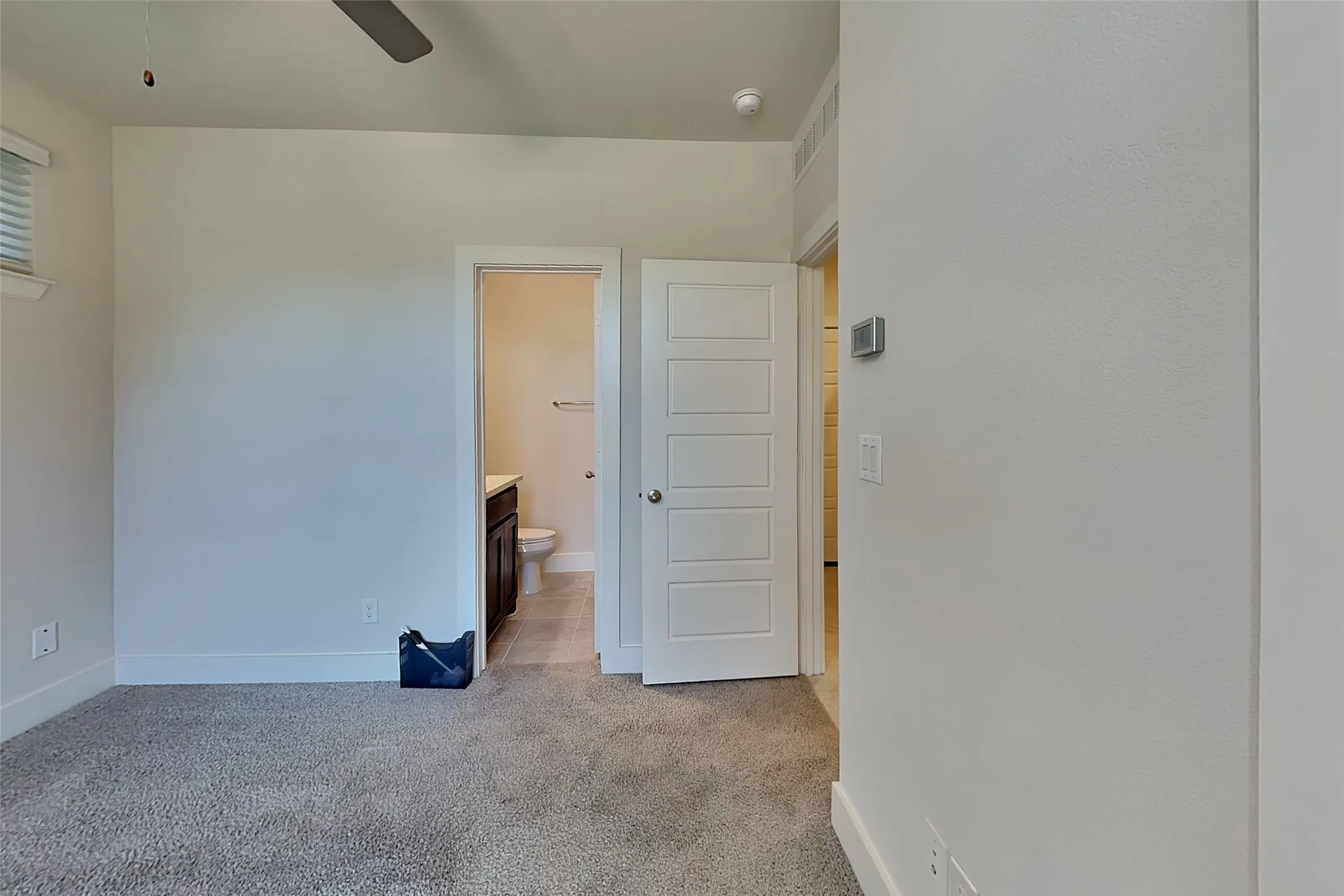 Apartment For Rent in Dallas County , 2727 Flowering Peach Lane, Dallas, Texas 75212, 3 Bedroom, 4 Bathroom, 2 Garage spaces, 1,920 Sqft, built in 2020, mls#21395281, Real Estate Agent in Dallas, Homes For Rent in Dallas county, Homes For Rent in Dallas, Realtor in Dallas Texas, Real Estate Brokerage Independent Realty Texas, Luminita Cordes Realtor