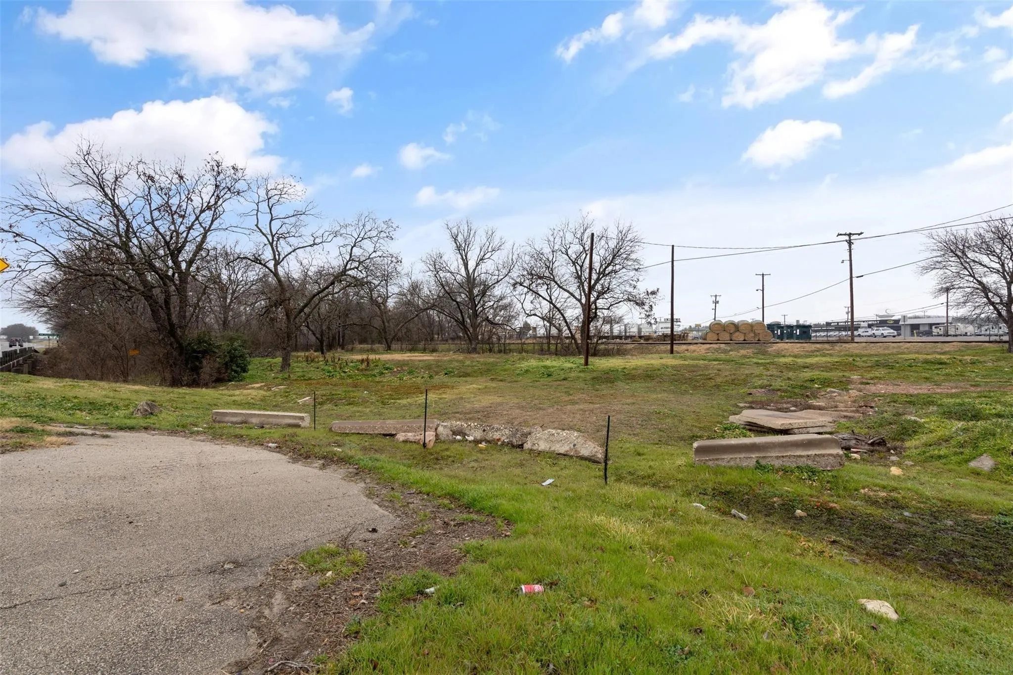 Unimproved Land For Sale in Johnson County , 1717 N Main Street, Cleburne, Texas 76033, 0, 0, Garage spaces, 0 Sqft, built in 0, mls#21396039, Real Estate Agent in Cleburne, Homes For Sale in Johnson county, Homes For Sale in Cleburne, Realtor in Cleburne Texas, Real Estate Brokerage Independent Realty Texas, Luminita Cordes Realtor