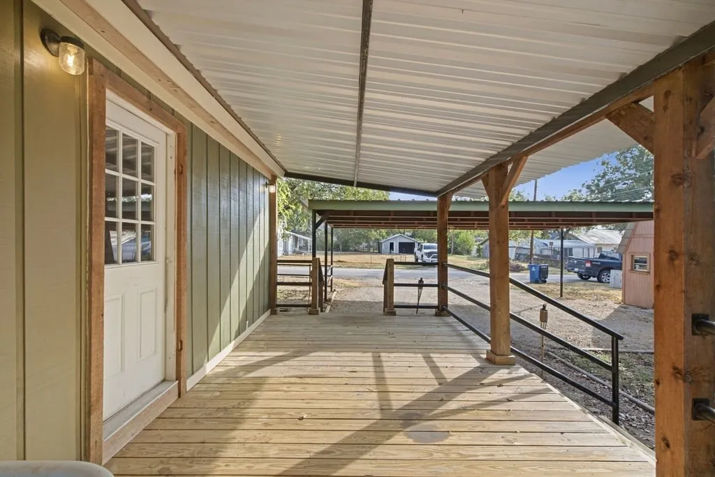 Single Family Residence For Sale in Eastland County , 901 W 8th Street, Cisco, Texas 76437, 2 Bedroom, 3 Bathroom, Garage spaces, 1,452 Sqft, built in 1940, mls#21393594, Real Estate Agent in Cisco, Homes For Sale in Eastland county, Homes For Sale in Cisco, Realtor in Cisco Texas, Real Estate Brokerage Independent Realty Texas, Luminita Cordes Realtor
