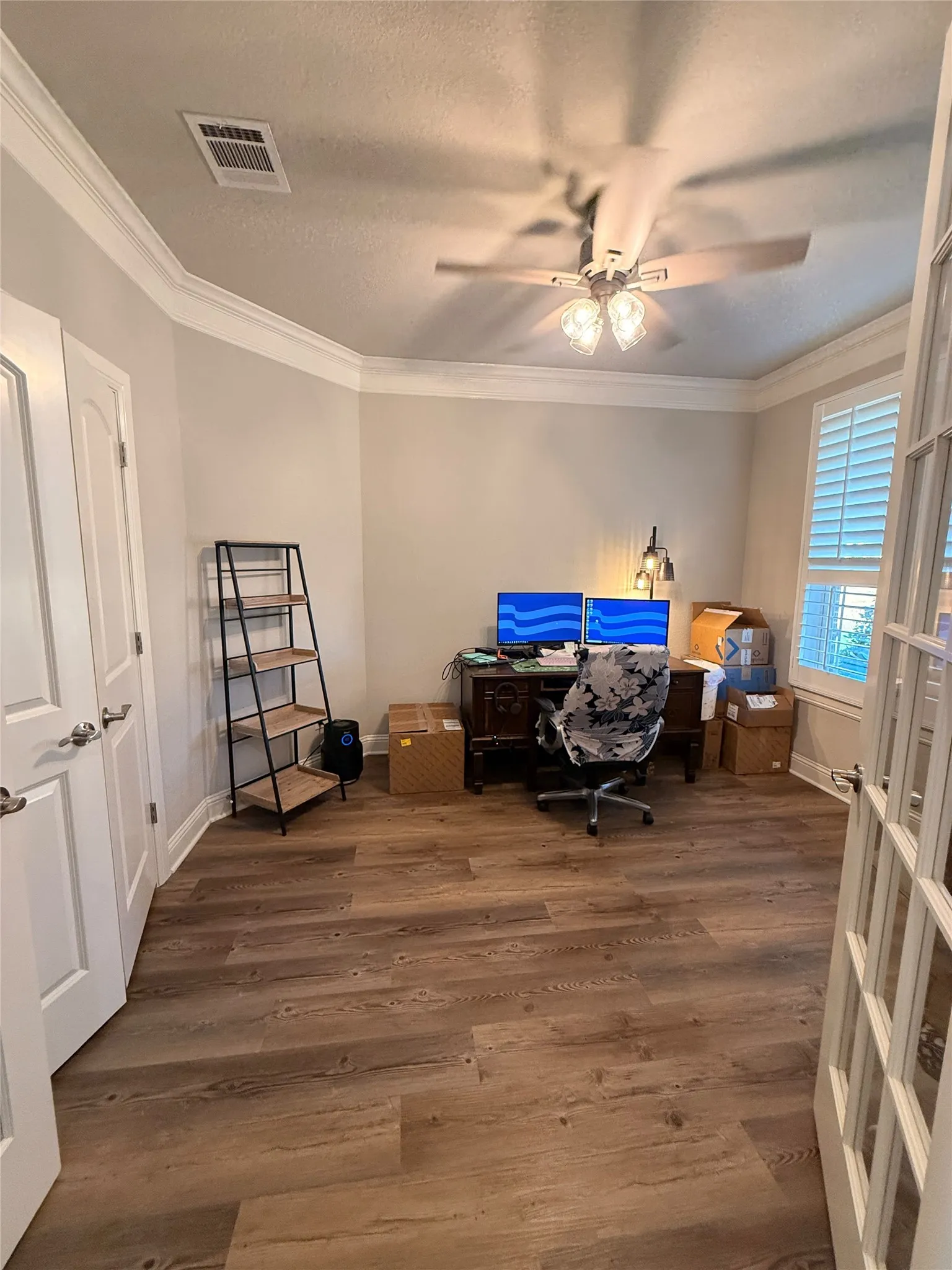 Single Family Residence For Sale in Hood County , 1136 Tremont Lane, Granbury, Texas 76049, 4 Bedroom, 2 Bathroom, 2 Garage spaces, 2,548 Sqft, built in 2023, mls#21396051, Real Estate Agent in Granbury, Homes For Sale in Hood county, Homes For Sale in Granbury, Realtor in Granbury Texas, Real Estate Brokerage Independent Realty Texas, Luminita Cordes Realtor