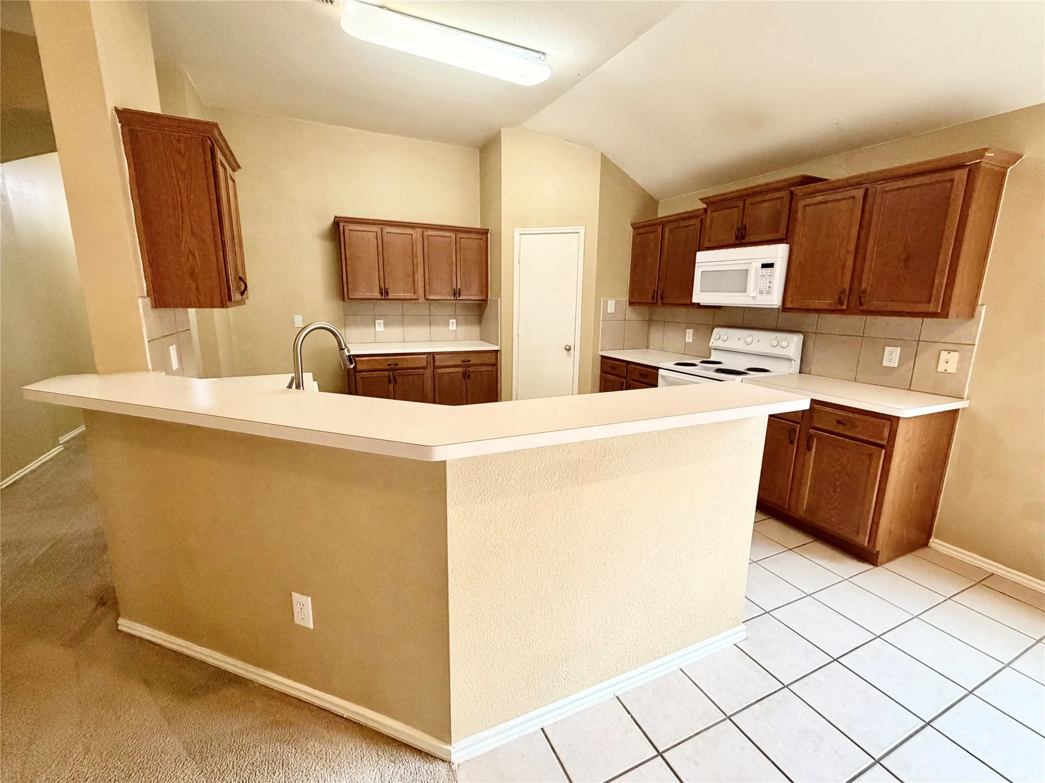 Single Family Residence For Rent in Collin County , 1621 Black Maple Drive, Anna, Texas 75409, 3 Bedroom, 2 Bathroom, 2 Garage spaces, 1,959 Sqft, built in 2006, mls#21394384, Real Estate Agent in Anna, Homes For Rent in Collin county, Homes For Rent in Anna, Realtor in Anna Texas, Real Estate Brokerage Independent Realty Texas, Luminita Cordes Realtor
