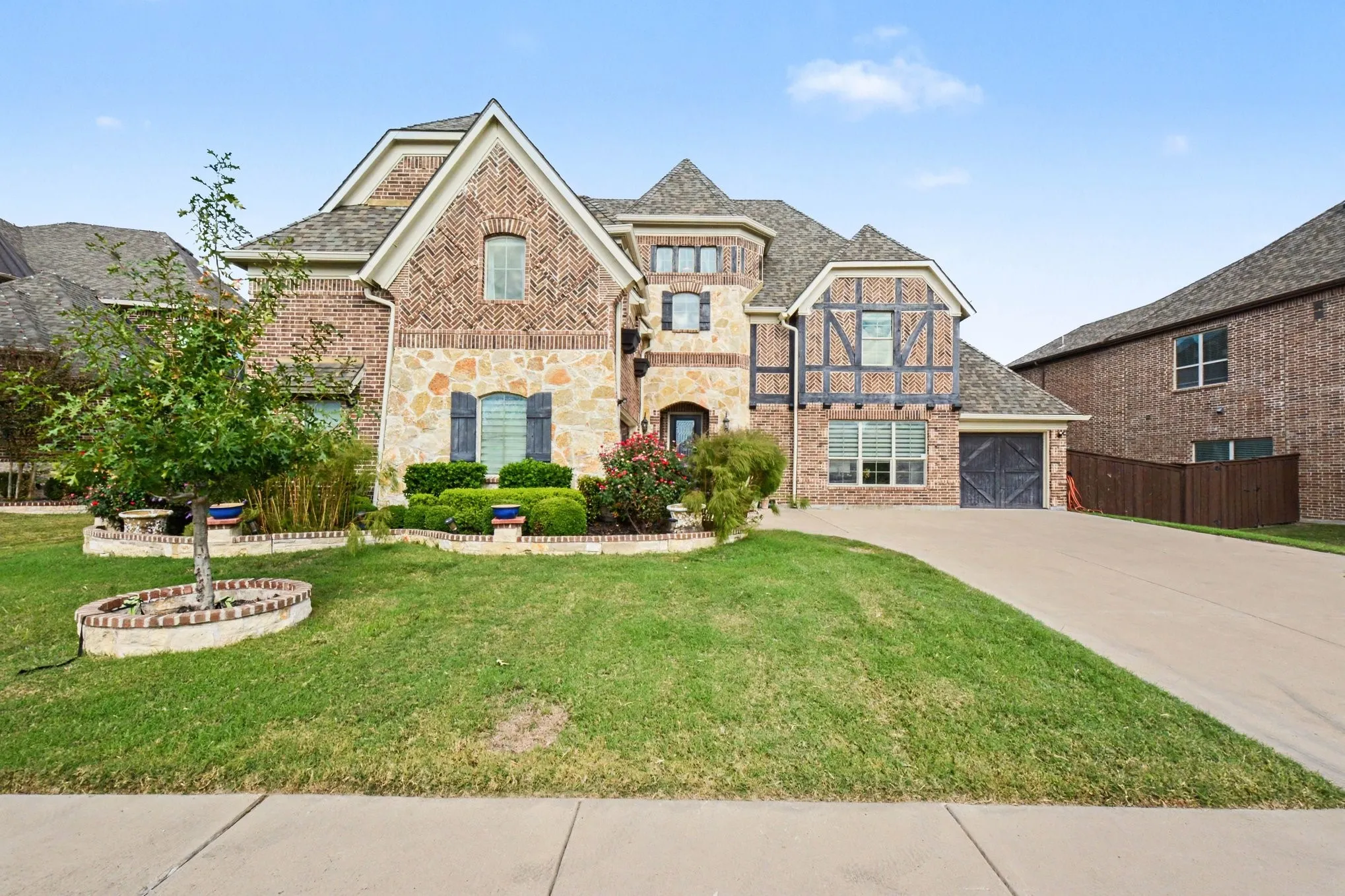 Single Family Residence For Sale