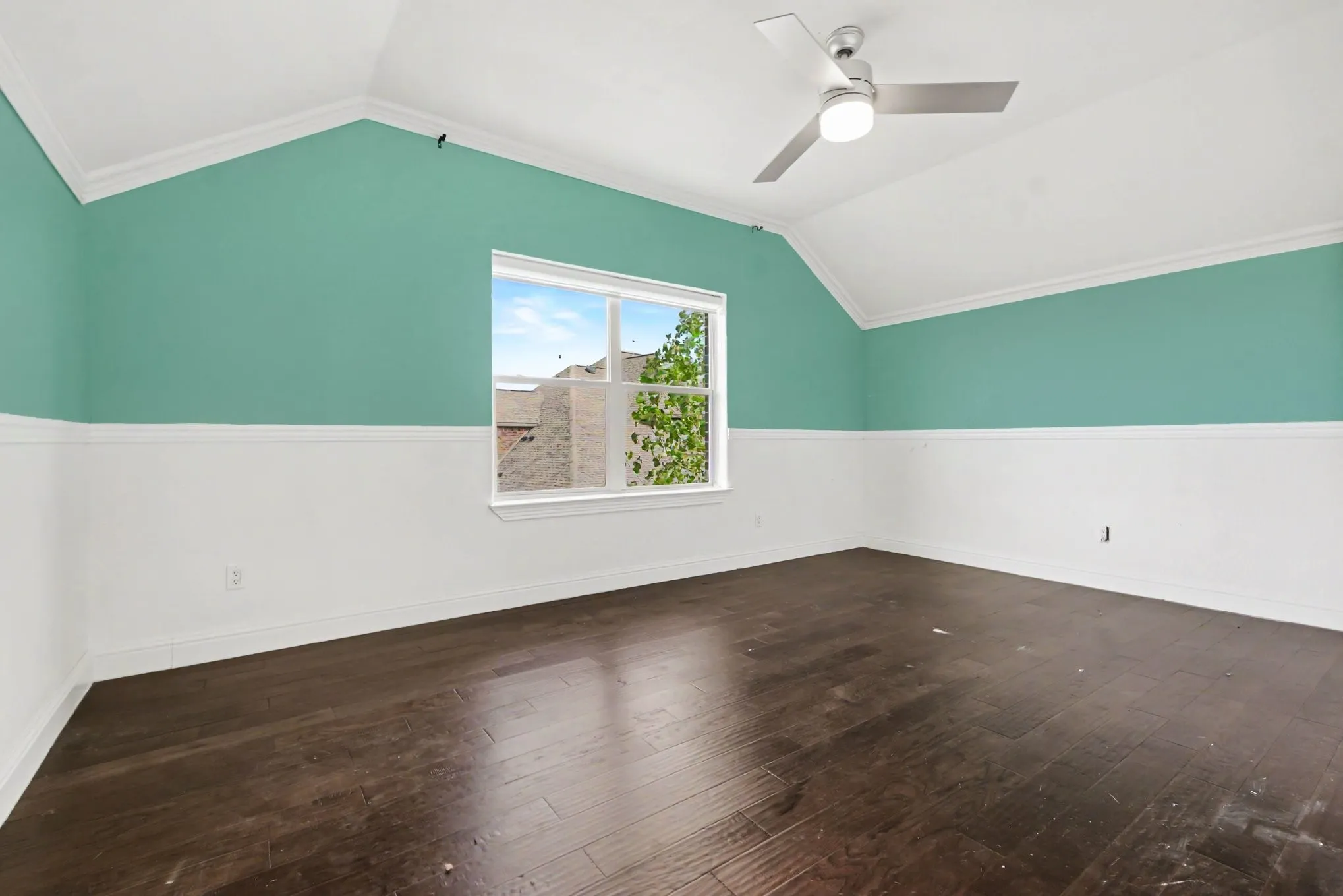 Single Family Residence For Sale in Collin County , 11334 Barcelona Lane, Frisco, Texas 75035, 4 Bedroom, 4 Bathroom, 3 Garage spaces, 4,532 Sqft, built in 2016, mls#21396088, Real Estate Agent in Frisco, Homes For Sale in Collin county, Homes For Sale in Frisco, Realtor in Frisco Texas, Real Estate Brokerage Independent Realty Texas, Luminita Cordes Realtor
