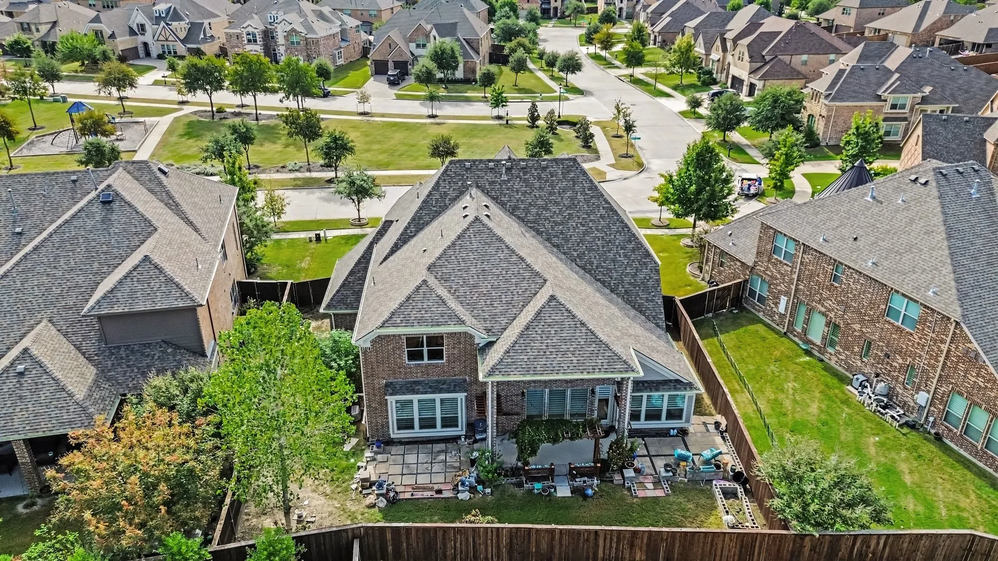 Single Family Residence For Sale in Collin County , 11334 Barcelona Lane, Frisco, Texas 75035, 4 Bedroom, 4 Bathroom, 3 Garage spaces, 4,532 Sqft, built in 2016, mls#21396088, Real Estate Agent in Frisco, Homes For Sale in Collin county, Homes For Sale in Frisco, Realtor in Frisco Texas, Real Estate Brokerage Independent Realty Texas, Luminita Cordes Realtor