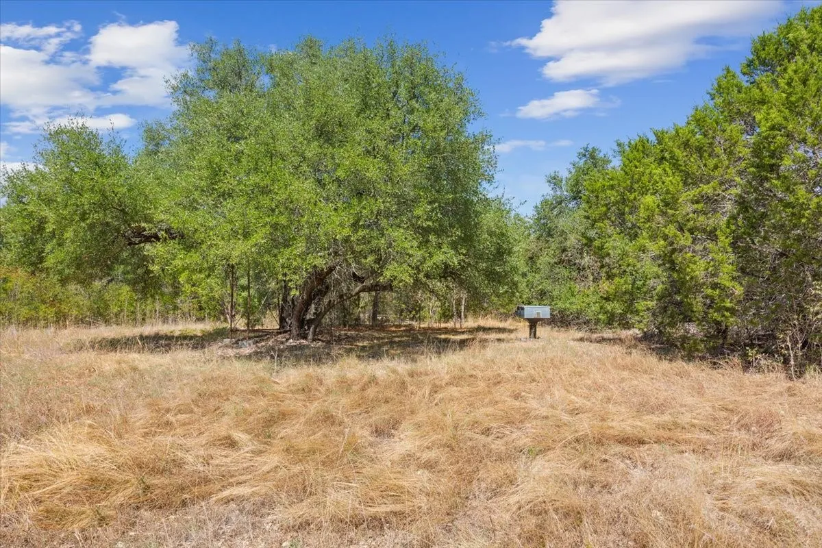 Farm For Sale in Bosque County , 799 County Road 3160, Valley Mills, Texas 76689, 1 Bedroom, 1 Bathroom, Garage spaces, 401 Sqft, built in 2018, mls#21396049, Real Estate Agent in Valley Mills, Homes For Sale in Bosque county, Homes For Sale in Valley Mills, Realtor in Valley Mills Texas, Real Estate Brokerage Independent Realty Texas, Luminita Cordes Realtor