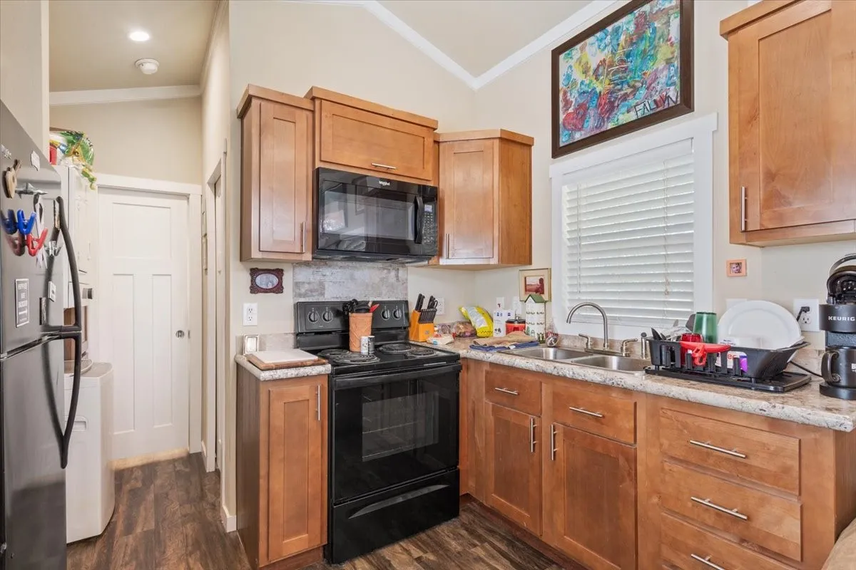 Farm For Sale in Bosque County , 799 County Road 3160, Valley Mills, Texas 76689, 1 Bedroom, 1 Bathroom, Garage spaces, 401 Sqft, built in 2018, mls#21396049, Real Estate Agent in Valley Mills, Homes For Sale in Bosque county, Homes For Sale in Valley Mills, Realtor in Valley Mills Texas, Real Estate Brokerage Independent Realty Texas, Luminita Cordes Realtor
