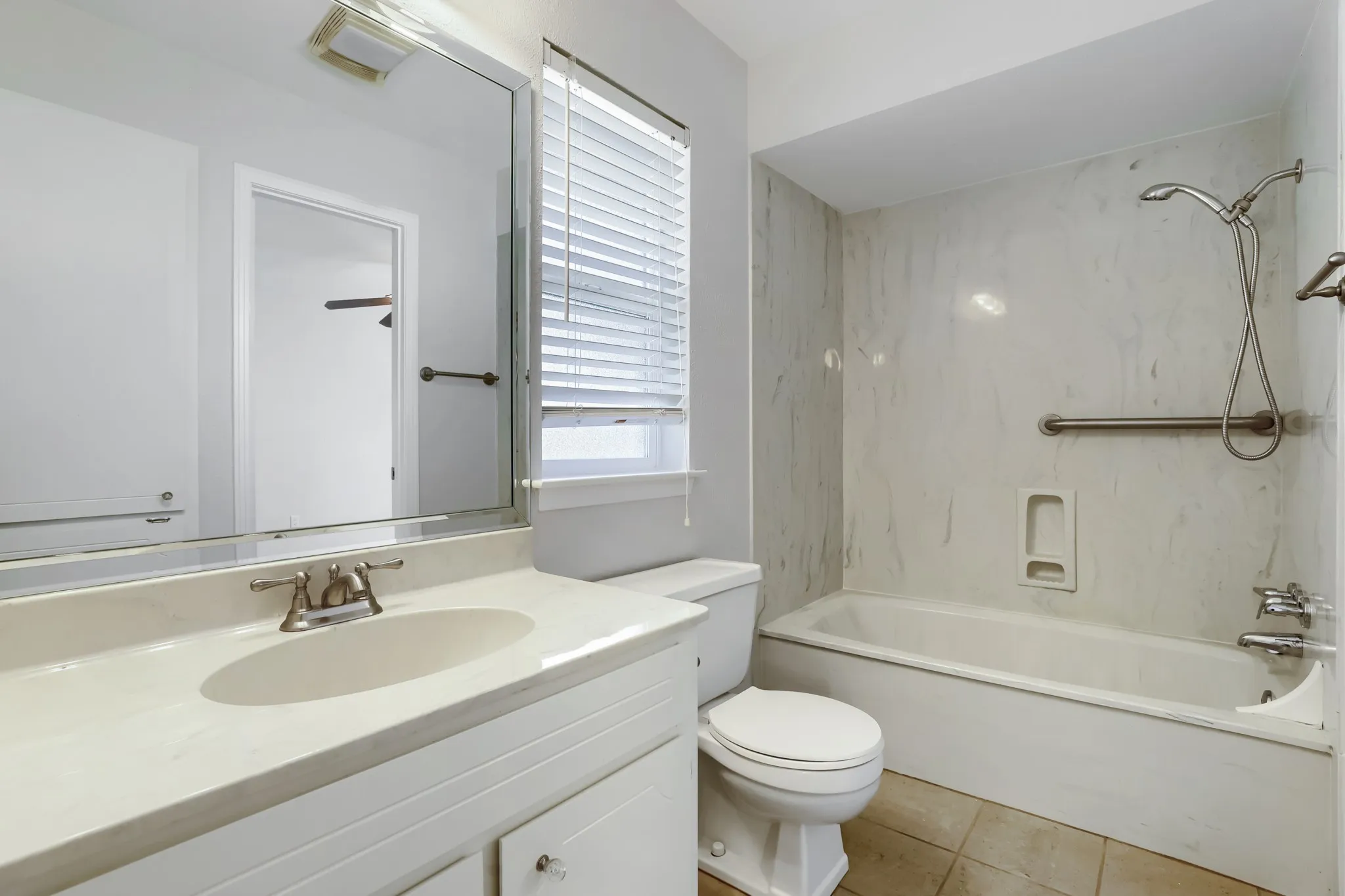Single Family Residence For Sale in Dallas County , 2912 Marsann Lane, Farmers Branch, Texas 75234, 4 Bedroom, 3 Bathroom, 2 Garage spaces, 1,759 Sqft, built in 1970, mls#21393506, Real Estate Agent in Farmers Branch, Homes For Sale in Dallas county, Homes For Sale in Farmers Branch, Realtor in Farmers Branch Texas, Real Estate Brokerage Independent Realty Texas, Luminita Cordes Realtor