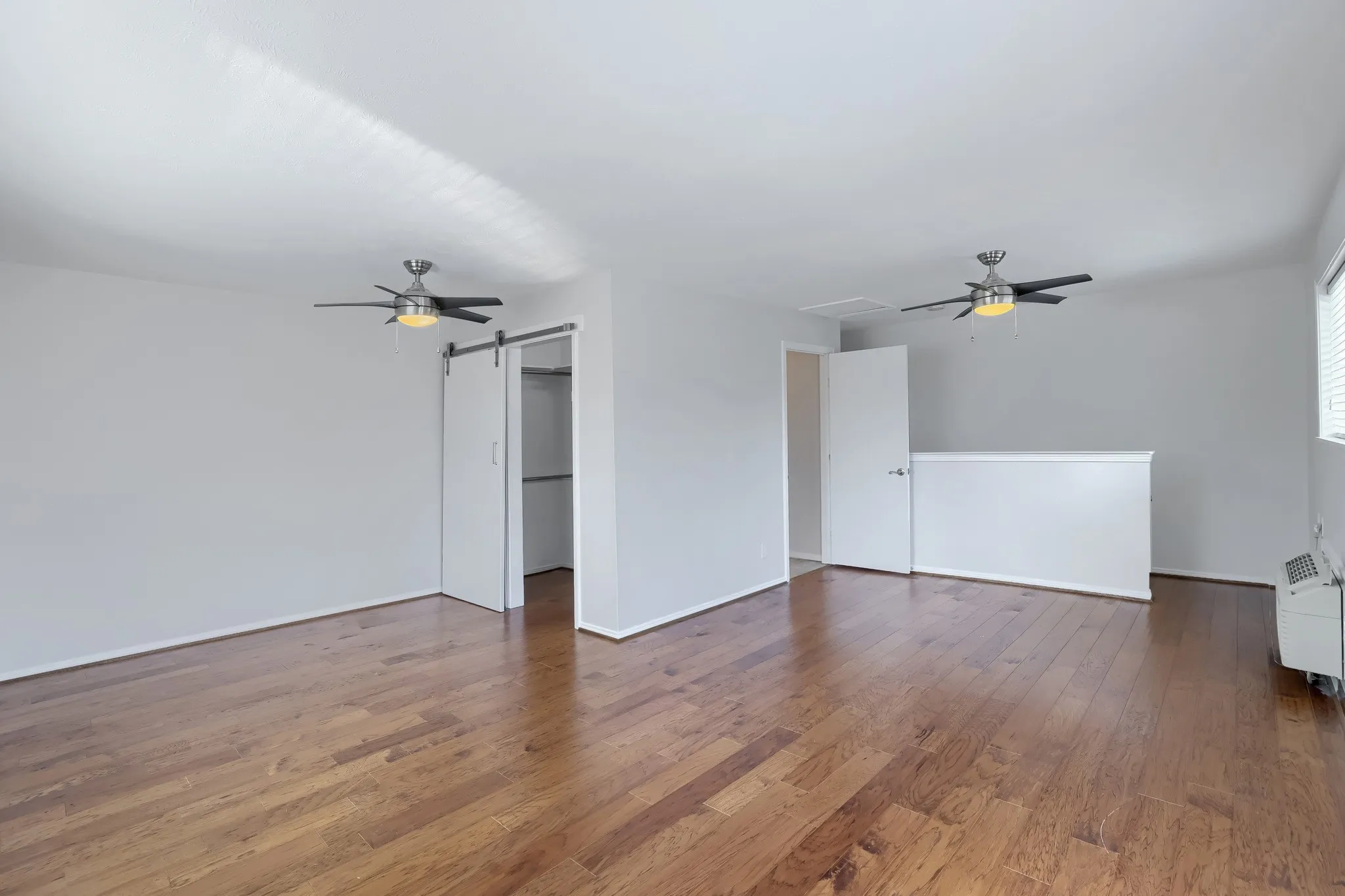 Single Family Residence For Sale in Dallas County , 2912 Marsann Lane, Farmers Branch, Texas 75234, 4 Bedroom, 3 Bathroom, 2 Garage spaces, 1,759 Sqft, built in 1970, mls#21393506, Real Estate Agent in Farmers Branch, Homes For Sale in Dallas county, Homes For Sale in Farmers Branch, Realtor in Farmers Branch Texas, Real Estate Brokerage Independent Realty Texas, Luminita Cordes Realtor