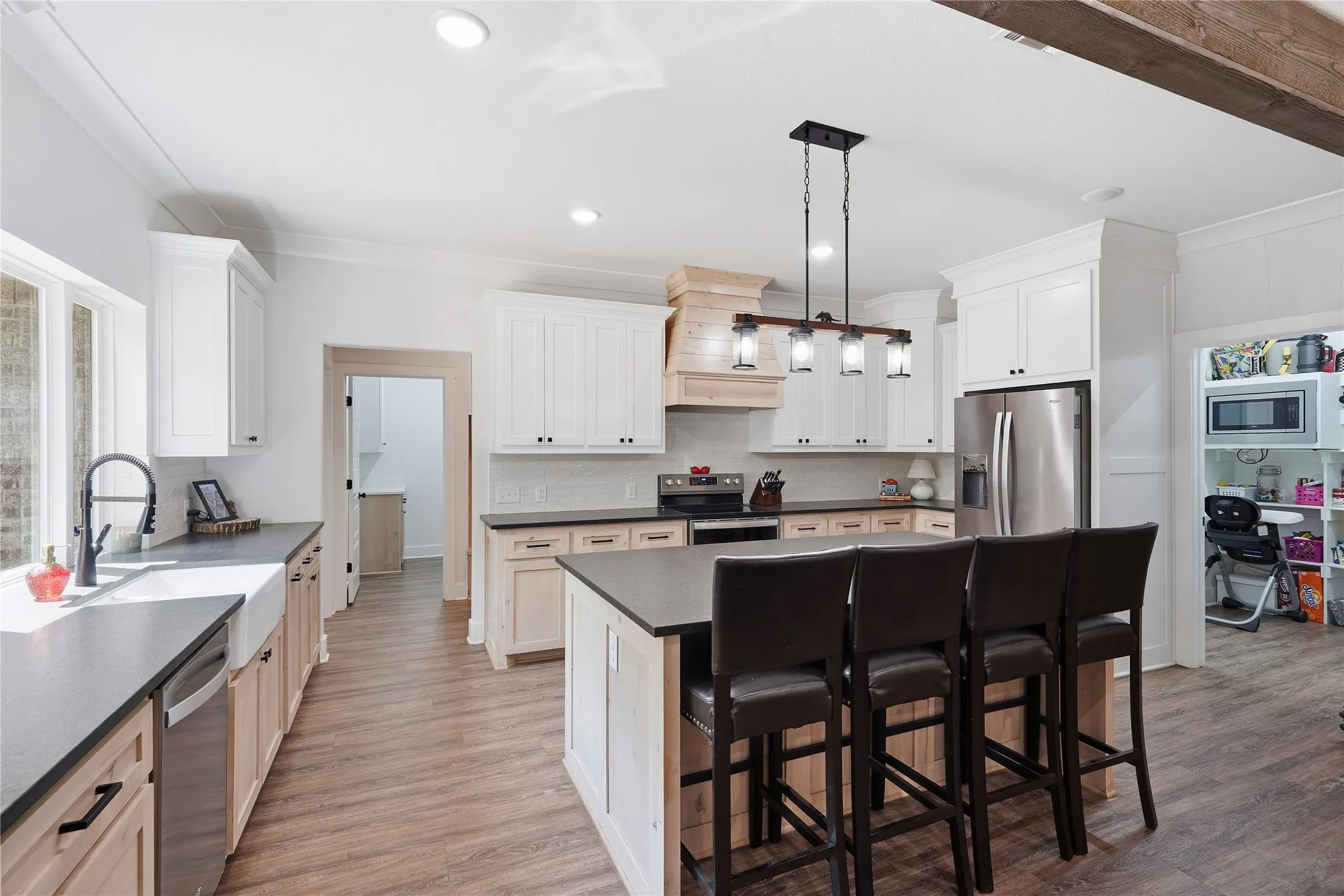 Single Family Residence For Sale in Wise County , 230 Silver Lakes Drive, Sunset, Texas 76270, 3 Bedroom, 2 Bathroom, 2 Garage spaces, 1,910 Sqft, built in 2022, mls#21396040, Real Estate Agent in Sunset, Homes For Sale in Wise county, Homes For Sale in Sunset, Realtor in Sunset Texas, Real Estate Brokerage Independent Realty Texas, Luminita Cordes Realtor