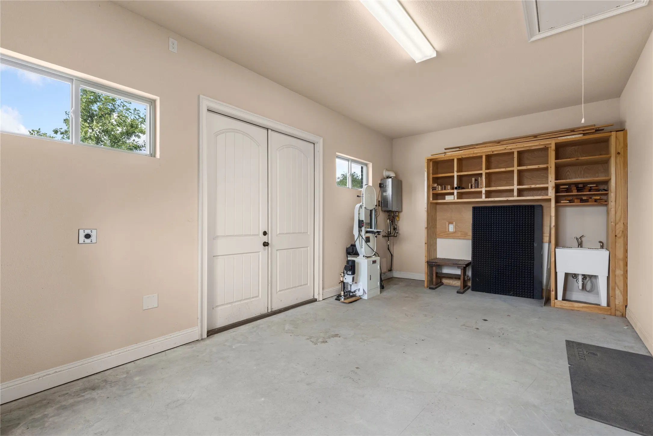 Single Family Residence For Sale in Collin County , 4840 Serenity Trail, Mc Kinney, Texas 75071, 3 Bedroom, 3 Bathroom, 2 Garage spaces, 3,803 Sqft, built in 2016, mls#21393801, Real Estate Agent in Mc Kinney, Homes For Sale in Collin county, Homes For Sale in Mc Kinney, Realtor in Mc Kinney Texas, Real Estate Brokerage Independent Realty Texas, Luminita Cordes Realtor