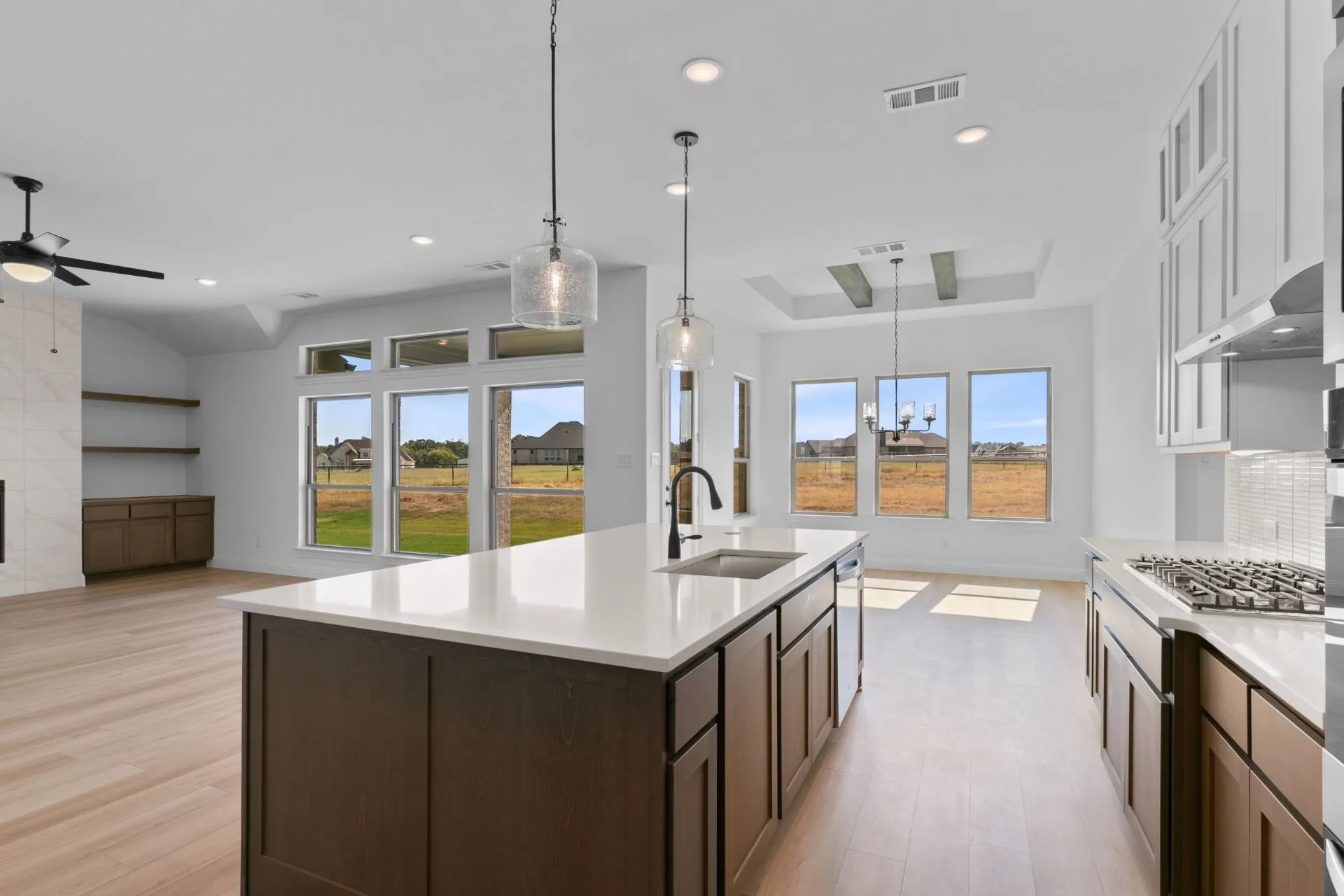 Single Family Residence For Sale in Parker County , 1099 Paradise Parkway, Poolville, Texas 76487, 3 Bedroom, 3 Bathroom, 2 Garage spaces, 2,587 Sqft, built in 2024, mls#21395991, Real Estate Agent in Poolville, Homes For Sale in Parker county, Homes For Sale in Poolville, Realtor in Poolville Texas, Real Estate Brokerage Independent Realty Texas, Luminita Cordes Realtor
