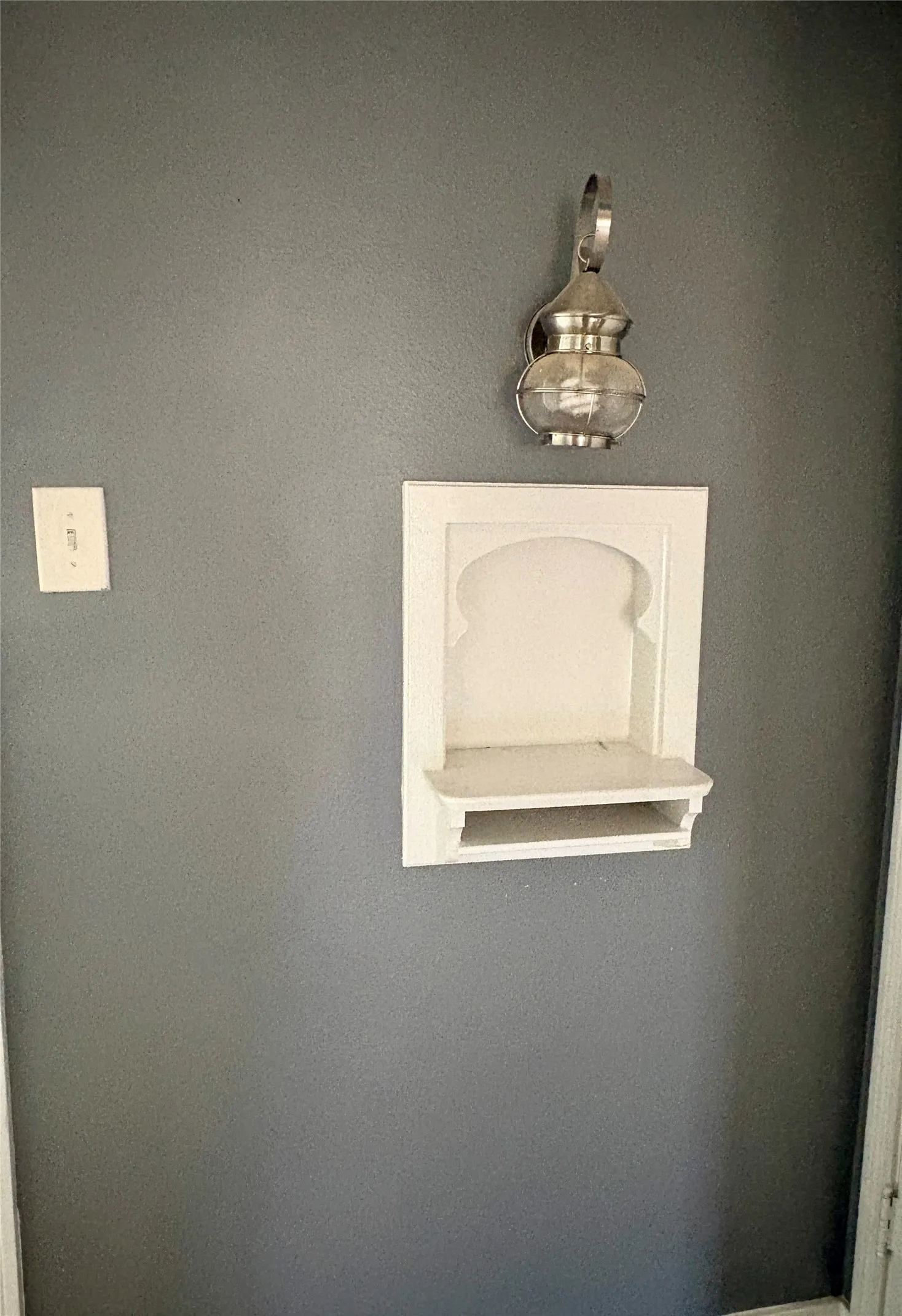 Single Family Residence For Sale in Grayson County , 705 N Derby Street, Denison, Texas 75020, 2 Bedroom, 1 Bathroom, 1 Garage spaces, 1,003 Sqft, built in 1950, mls#21396008, Real Estate Agent in Denison, Homes For Sale in Grayson county, Homes For Sale in Denison, Realtor in Denison Texas, Real Estate Brokerage Independent Realty Texas, Luminita Cordes Realtor