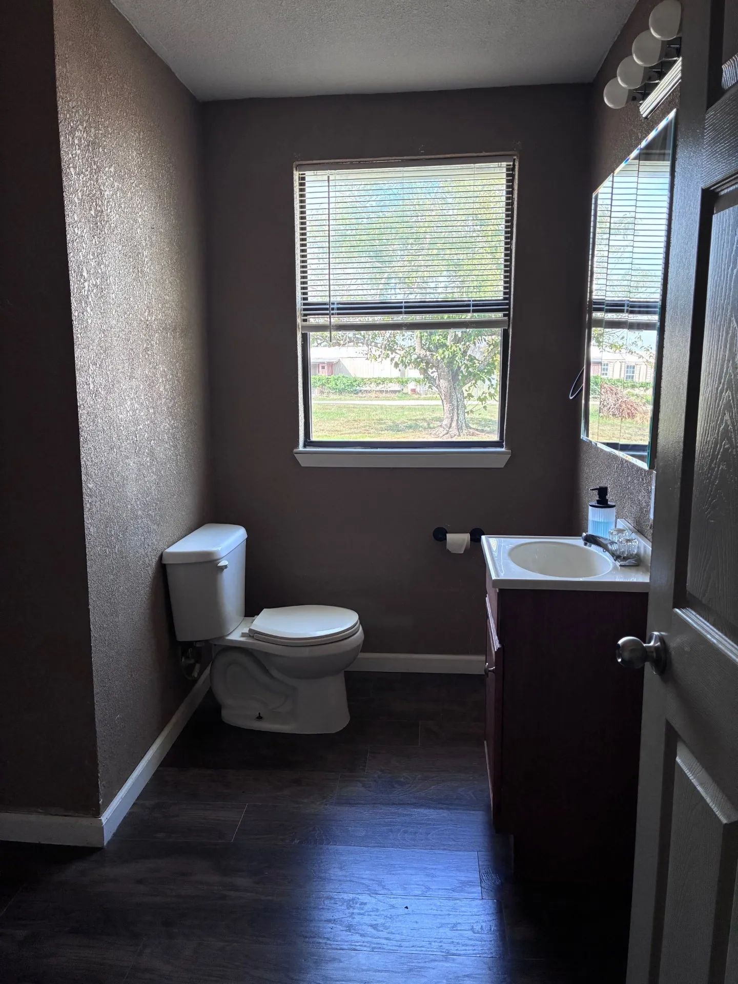 Single Family Residence For Sale in Freestone County , 306 Hubbard, Streetman, Texas 75859, 3 Bedroom, 2 Bathroom, Garage spaces, 1,380 Sqft, built in 1950, mls#21396111, Real Estate Agent in Streetman, Homes For Sale in Freestone county, Homes For Sale in Streetman, Realtor in Streetman Texas, Real Estate Brokerage Independent Realty Texas, Luminita Cordes Realtor
