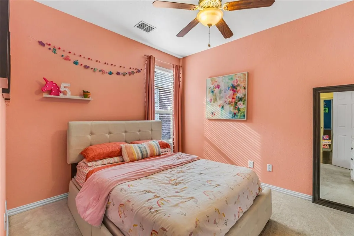 Single Family Residence For Sale in Tarrant County , 5728 Sapphire Pool Trail, Fort Worth, Texas 76244, 3 Bedroom, 2 Bathroom, 2 Garage spaces, 1,832 Sqft, built in 2009, mls#21395937, Real Estate Agent in Fort Worth, Homes For Sale in Tarrant county, Homes For Sale in Fort Worth, Realtor in Fort Worth Texas, Real Estate Brokerage Independent Realty Texas, Luminita Cordes Realtor