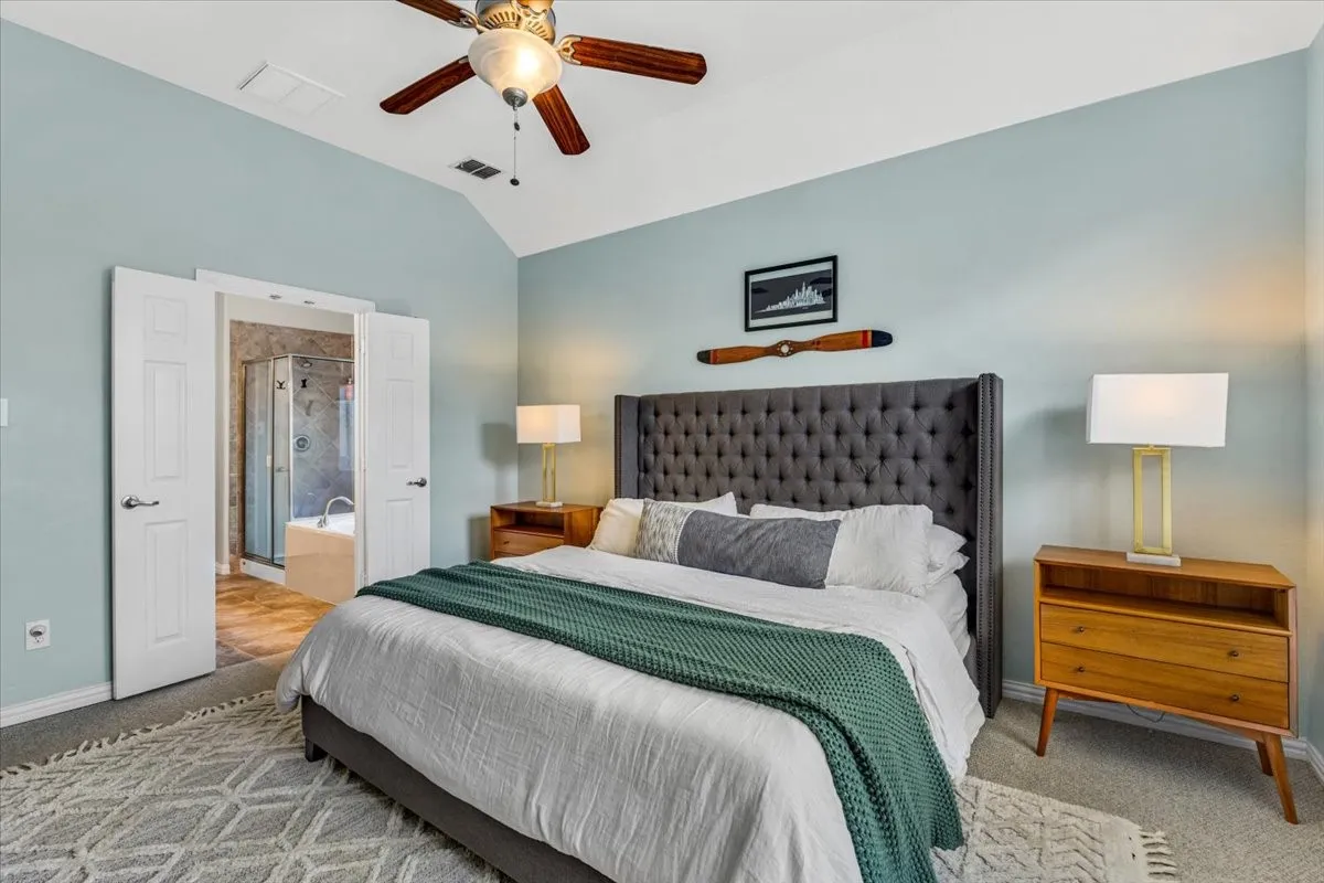 Single Family Residence For Sale in Tarrant County , 5728 Sapphire Pool Trail, Fort Worth, Texas 76244, 3 Bedroom, 2 Bathroom, 2 Garage spaces, 1,832 Sqft, built in 2009, mls#21395937, Real Estate Agent in Fort Worth, Homes For Sale in Tarrant county, Homes For Sale in Fort Worth, Realtor in Fort Worth Texas, Real Estate Brokerage Independent Realty Texas, Luminita Cordes Realtor