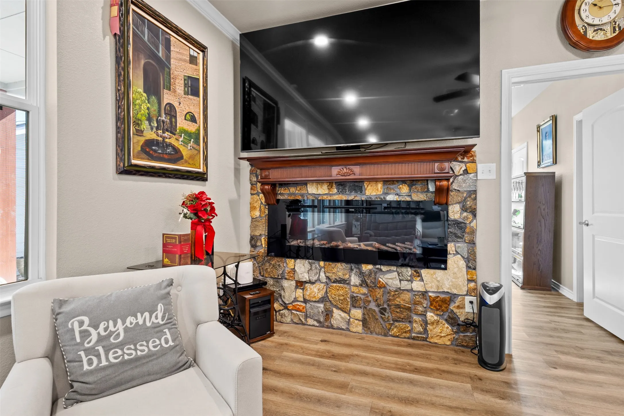 Single Family Residence For Sale in Henderson County , 122 Redondo Drive, Gun Barrel City, Texas 75156, 4 Bedroom, 3 Bathroom, 2 Garage spaces, 2,201 Sqft, built in 2020, mls#21385919, Real Estate Agent in Gun Barrel City, Homes For Sale in Henderson county, Homes For Sale in Gun Barrel City, Realtor in Gun Barrel City Texas, Real Estate Brokerage Independent Realty Texas, Luminita Cordes Realtor