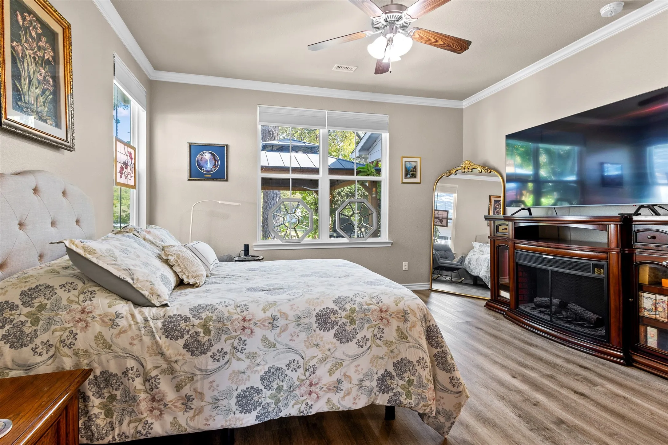 Single Family Residence For Sale in Henderson County , 122 Redondo Drive, Gun Barrel City, Texas 75156, 4 Bedroom, 3 Bathroom, 2 Garage spaces, 2,201 Sqft, built in 2020, mls#21385919, Real Estate Agent in Gun Barrel City, Homes For Sale in Henderson county, Homes For Sale in Gun Barrel City, Realtor in Gun Barrel City Texas, Real Estate Brokerage Independent Realty Texas, Luminita Cordes Realtor