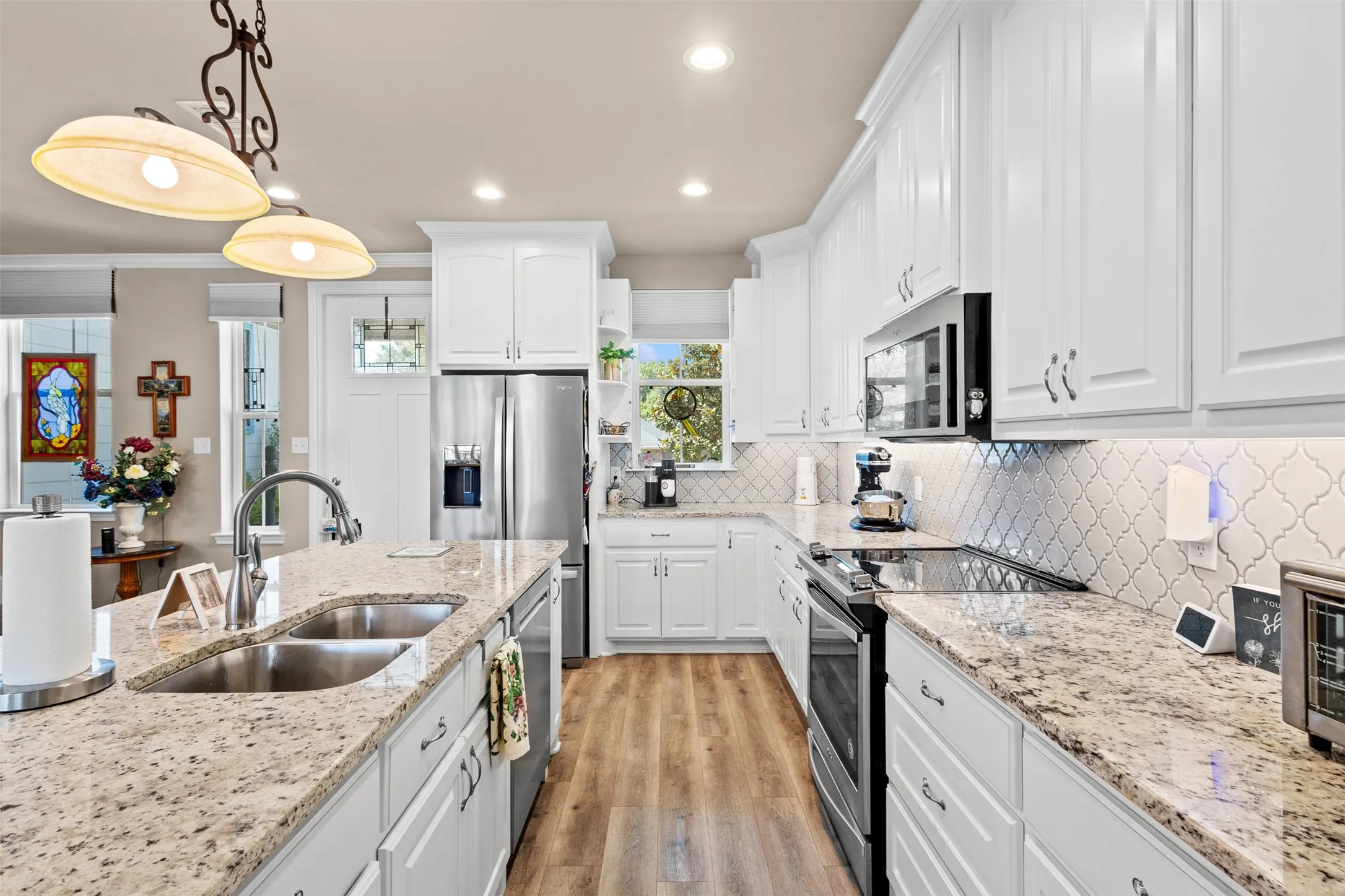 Single Family Residence For Sale in Henderson County , 122 Redondo Drive, Gun Barrel City, Texas 75156, 4 Bedroom, 3 Bathroom, 2 Garage spaces, 2,201 Sqft, built in 2020, mls#21385919, Real Estate Agent in Gun Barrel City, Homes For Sale in Henderson county, Homes For Sale in Gun Barrel City, Realtor in Gun Barrel City Texas, Real Estate Brokerage Independent Realty Texas, Luminita Cordes Realtor