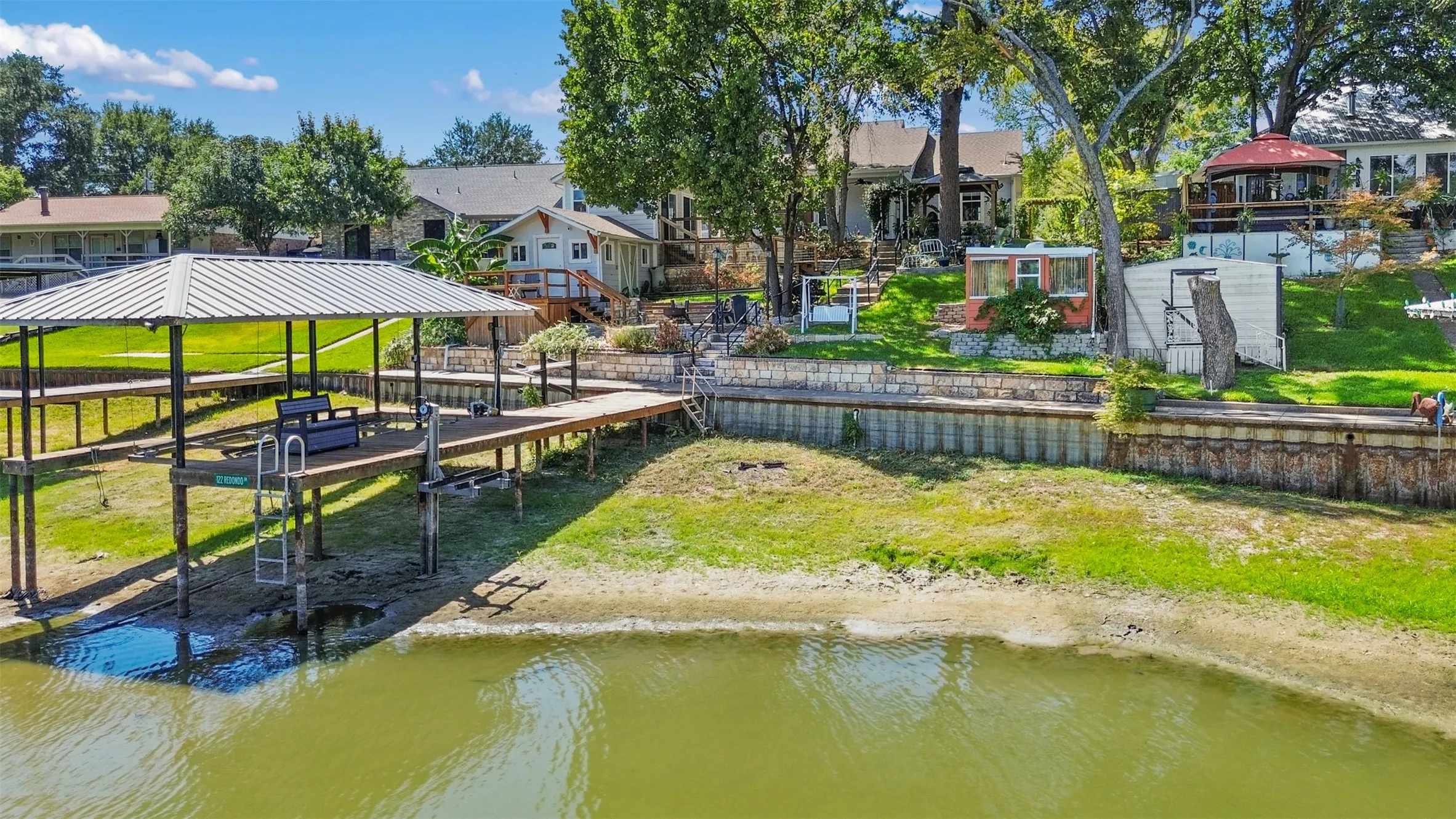 Single Family Residence For Sale in Henderson County , 122 Redondo Drive, Gun Barrel City, Texas 75156, 4 Bedroom, 3 Bathroom, 2 Garage spaces, 2,201 Sqft, built in 2020, mls#21385919, Real Estate Agent in Gun Barrel City, Homes For Sale in Henderson county, Homes For Sale in Gun Barrel City, Realtor in Gun Barrel City Texas, Real Estate Brokerage Independent Realty Texas, Luminita Cordes Realtor