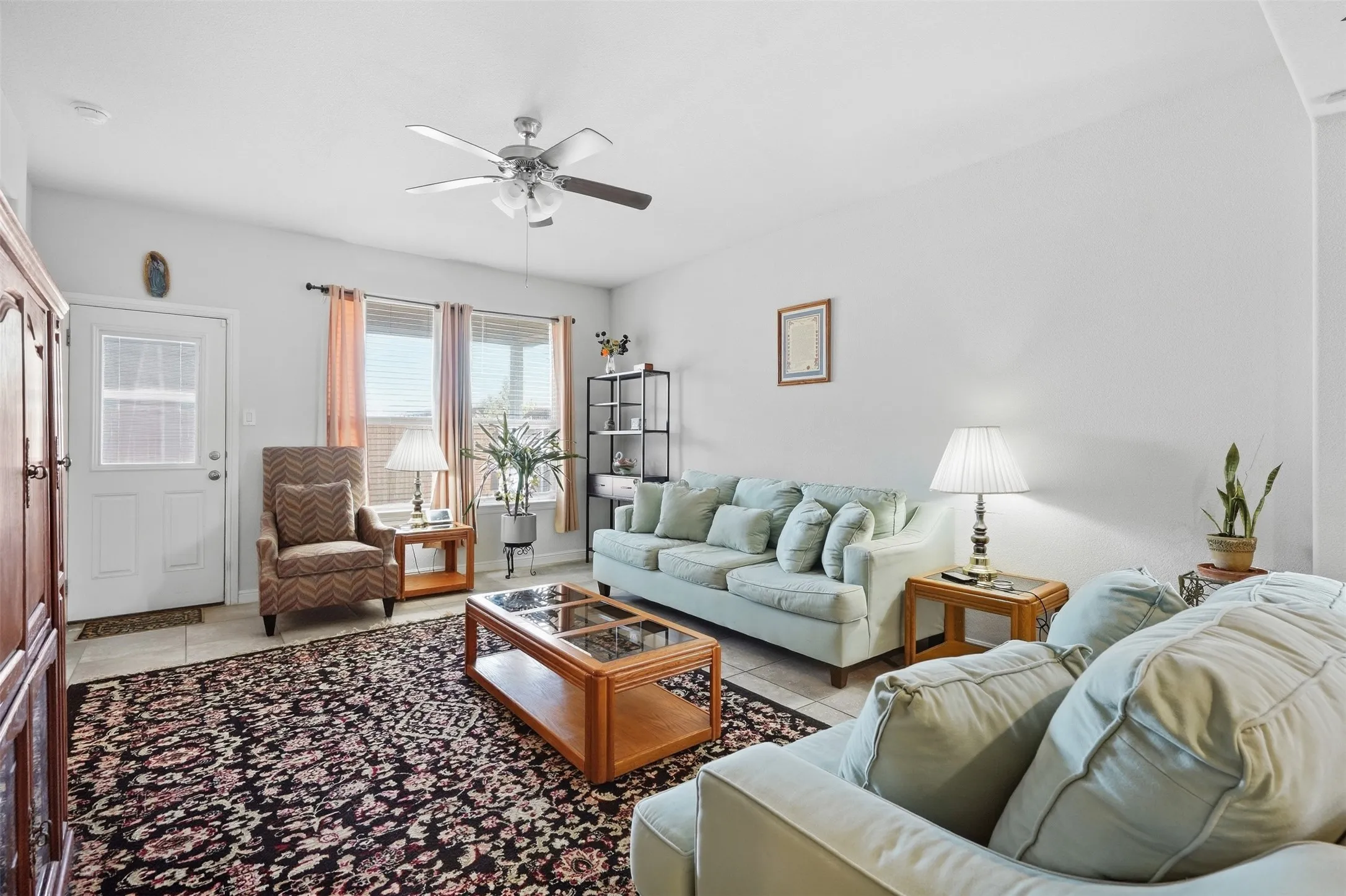 Single Family Residence For Sale in Tarrant County , 9024 Pearfield Road, Fort Worth, Texas 76179, 3 Bedroom, 2 Bathroom, 2 Garage spaces, 1,815 Sqft, built in 2020, mls#21396116, Real Estate Agent in Fort Worth, Homes For Sale in Tarrant county, Homes For Sale in Fort Worth, Realtor in Fort Worth Texas, Real Estate Brokerage Independent Realty Texas, Luminita Cordes Realtor