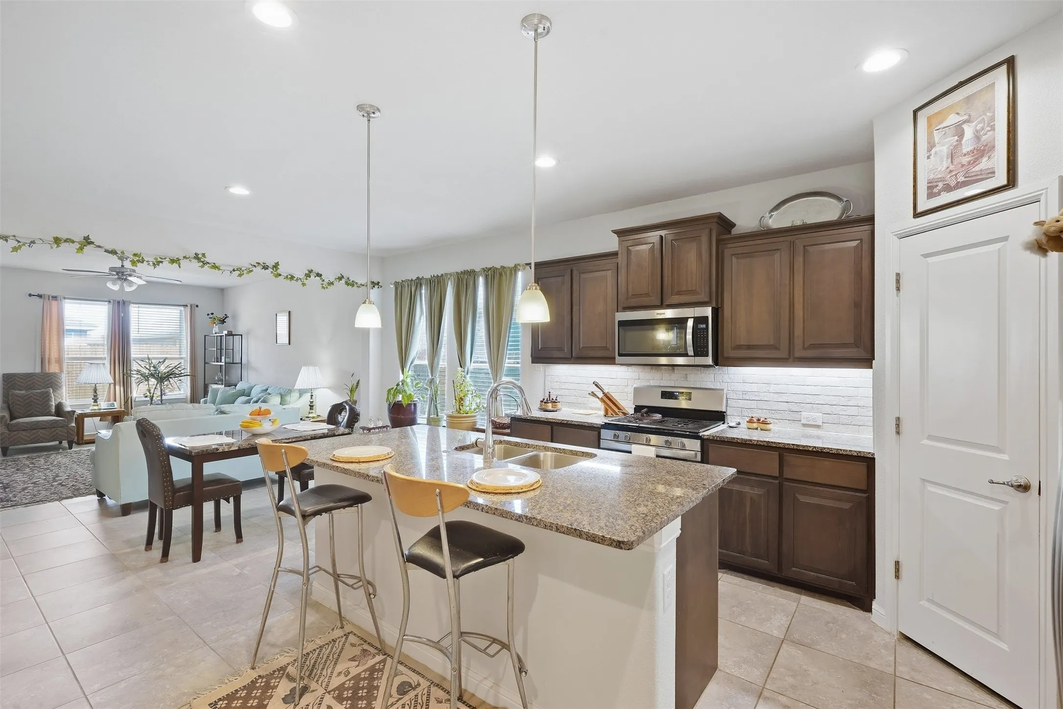 Single Family Residence For Sale in Tarrant County , 9024 Pearfield Road, Fort Worth, Texas 76179, 3 Bedroom, 2 Bathroom, 2 Garage spaces, 1,815 Sqft, built in 2020, mls#21396116, Real Estate Agent in Fort Worth, Homes For Sale in Tarrant county, Homes For Sale in Fort Worth, Realtor in Fort Worth Texas, Real Estate Brokerage Independent Realty Texas, Luminita Cordes Realtor