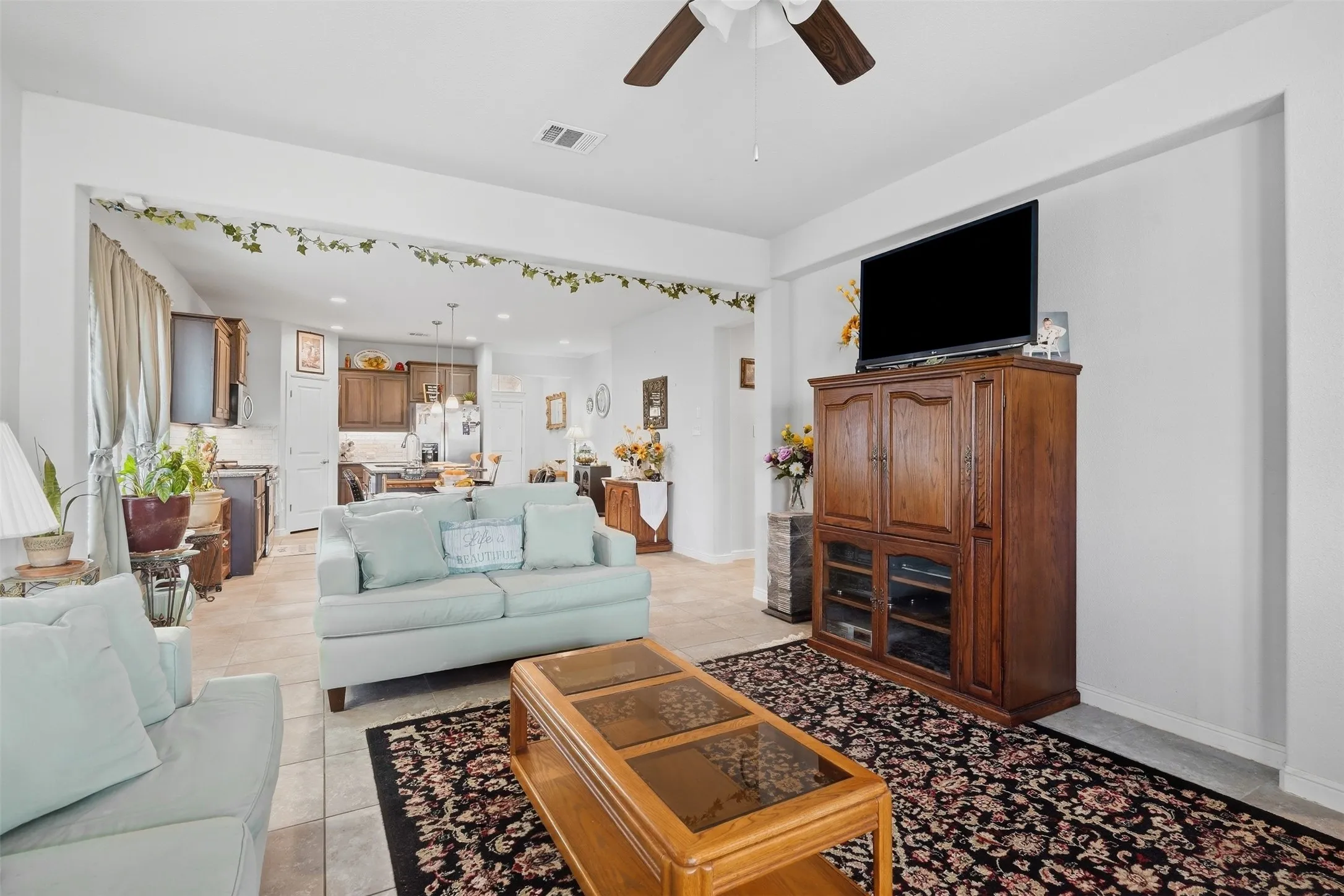Single Family Residence For Sale in Tarrant County , 9024 Pearfield Road, Fort Worth, Texas 76179, 3 Bedroom, 2 Bathroom, 2 Garage spaces, 1,815 Sqft, built in 2020, mls#21396116, Real Estate Agent in Fort Worth, Homes For Sale in Tarrant county, Homes For Sale in Fort Worth, Realtor in Fort Worth Texas, Real Estate Brokerage Independent Realty Texas, Luminita Cordes Realtor