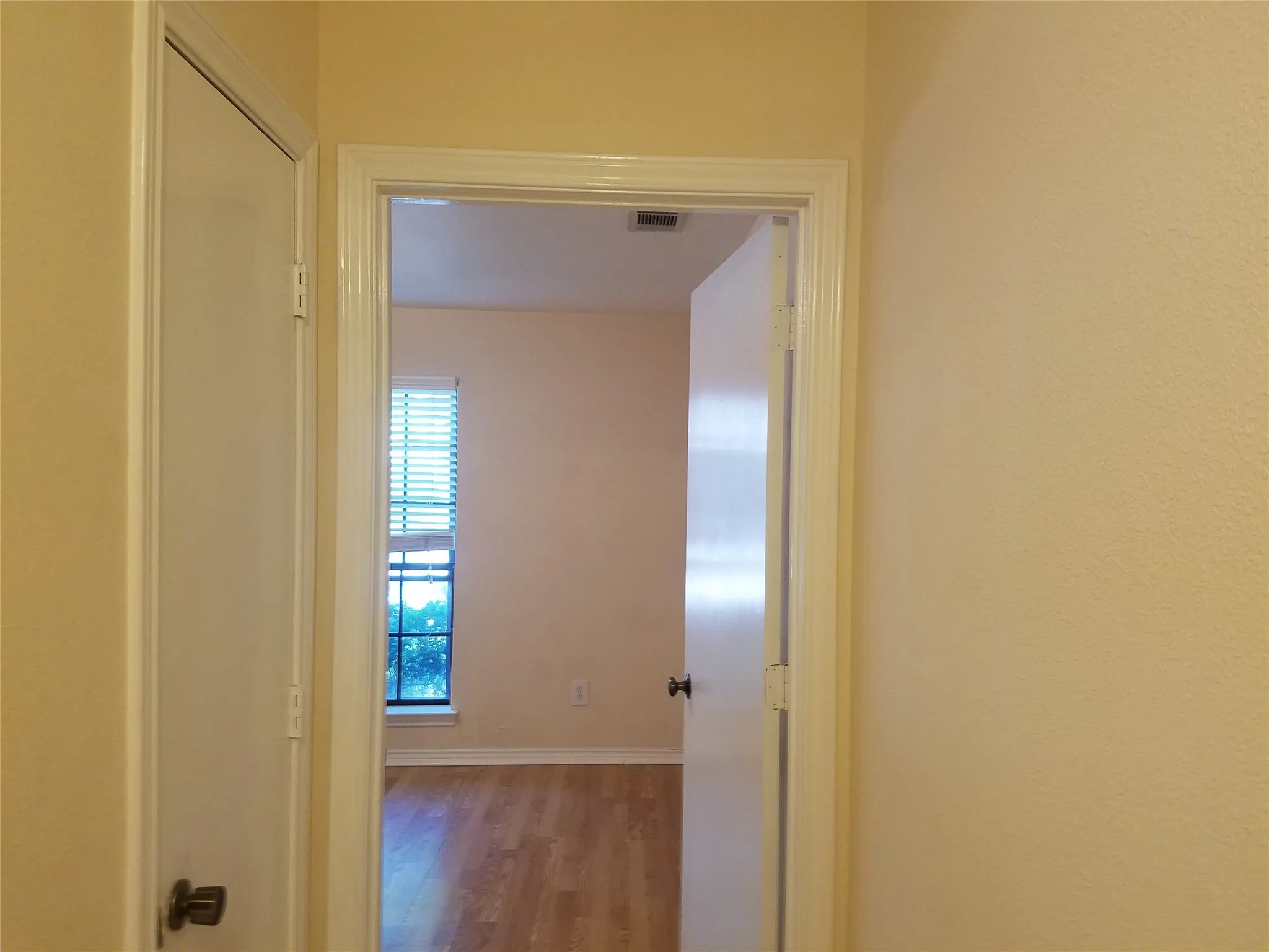 Entry to bedroom
