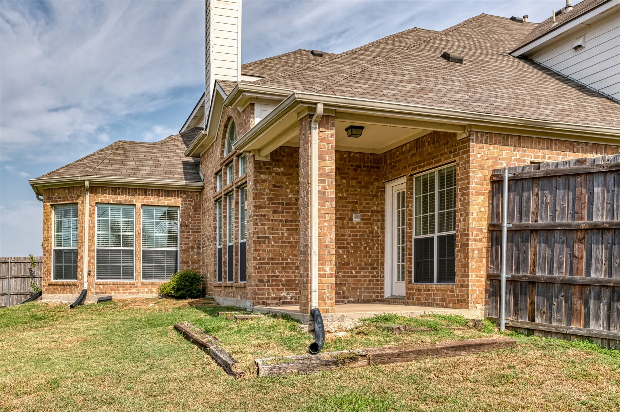 Single Family Residence For Rent in Denton County , 1143 Polo Heights Drive, Frisco, Texas 75033, 6 Bedroom, 4 Bathroom, 2 Garage spaces, 4,194 Sqft, built in 2007, mls#21396006, Real Estate Agent in Frisco, Homes For Rent in Denton county, Homes For Rent in Frisco, Realtor in Frisco Texas, Real Estate Brokerage Independent Realty Texas, Luminita Cordes Realtor