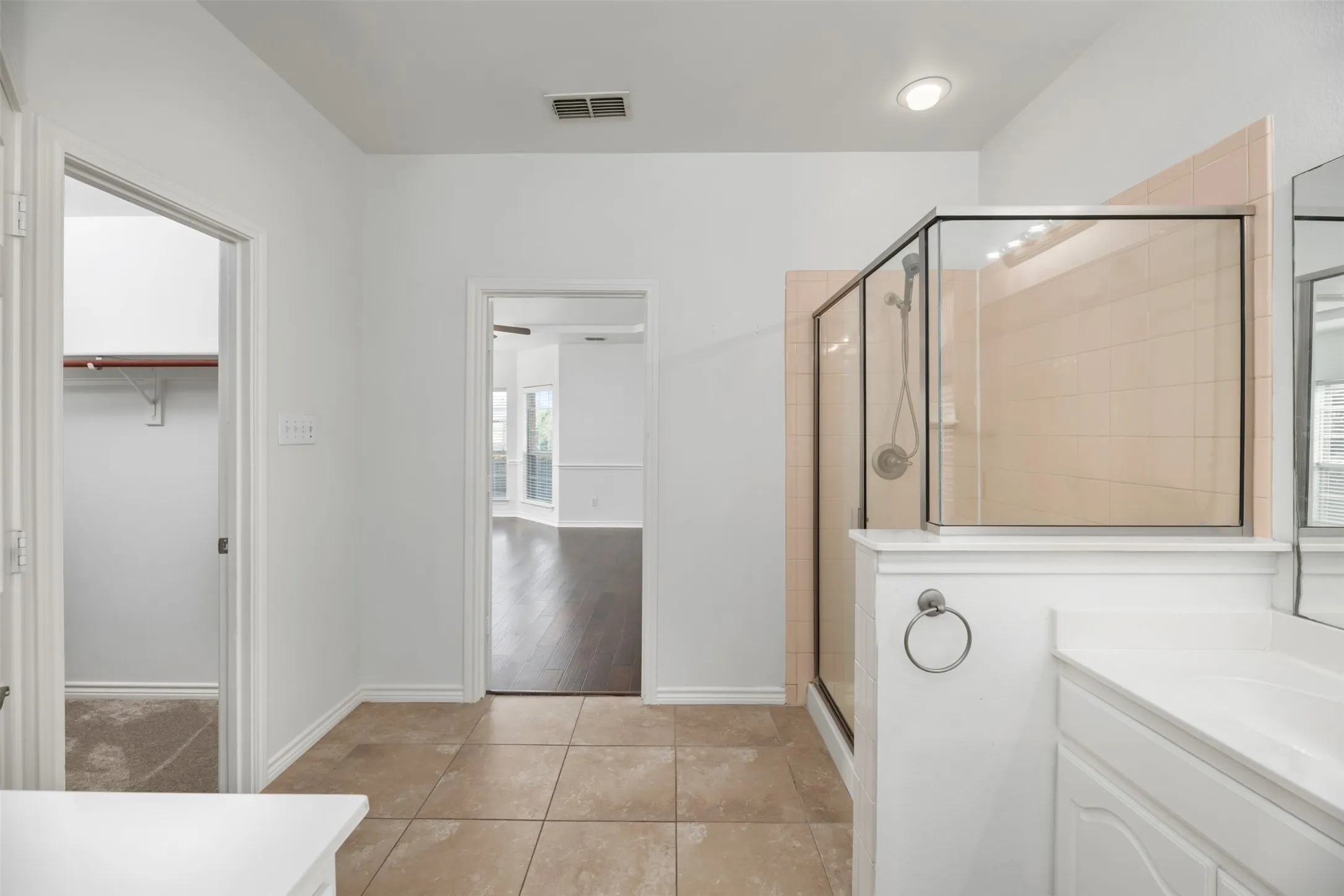Single Family Residence For Rent in Denton County , 1143 Polo Heights Drive, Frisco, Texas 75033, 6 Bedroom, 4 Bathroom, 2 Garage spaces, 4,194 Sqft, built in 2007, mls#21396006, Real Estate Agent in Frisco, Homes For Rent in Denton county, Homes For Rent in Frisco, Realtor in Frisco Texas, Real Estate Brokerage Independent Realty Texas, Luminita Cordes Realtor