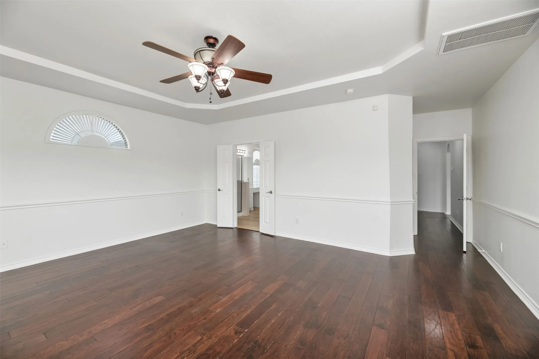 Single Family Residence For Rent in Denton County , 1143 Polo Heights Drive, Frisco, Texas 75033, 6 Bedroom, 4 Bathroom, 2 Garage spaces, 4,194 Sqft, built in 2007, mls#21396006, Real Estate Agent in Frisco, Homes For Rent in Denton county, Homes For Rent in Frisco, Realtor in Frisco Texas, Real Estate Brokerage Independent Realty Texas, Luminita Cordes Realtor