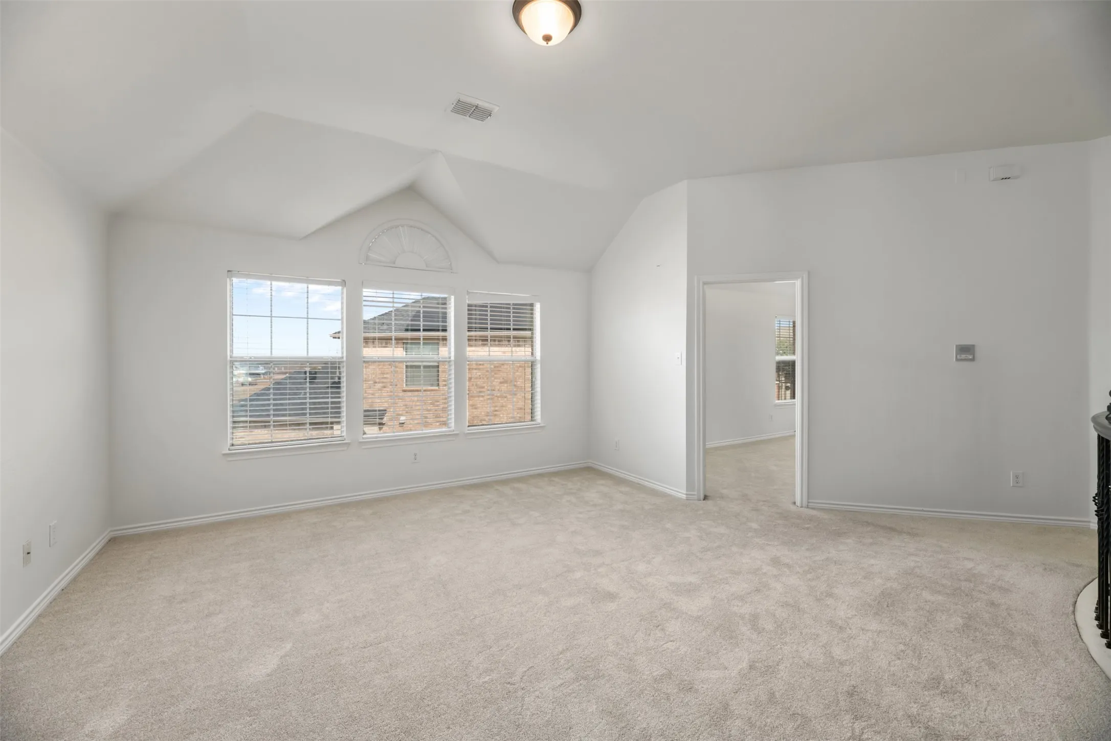 Single Family Residence For Rent in Denton County , 1143 Polo Heights Drive, Frisco, Texas 75033, 6 Bedroom, 4 Bathroom, 2 Garage spaces, 4,194 Sqft, built in 2007, mls#21396006, Real Estate Agent in Frisco, Homes For Rent in Denton county, Homes For Rent in Frisco, Realtor in Frisco Texas, Real Estate Brokerage Independent Realty Texas, Luminita Cordes Realtor