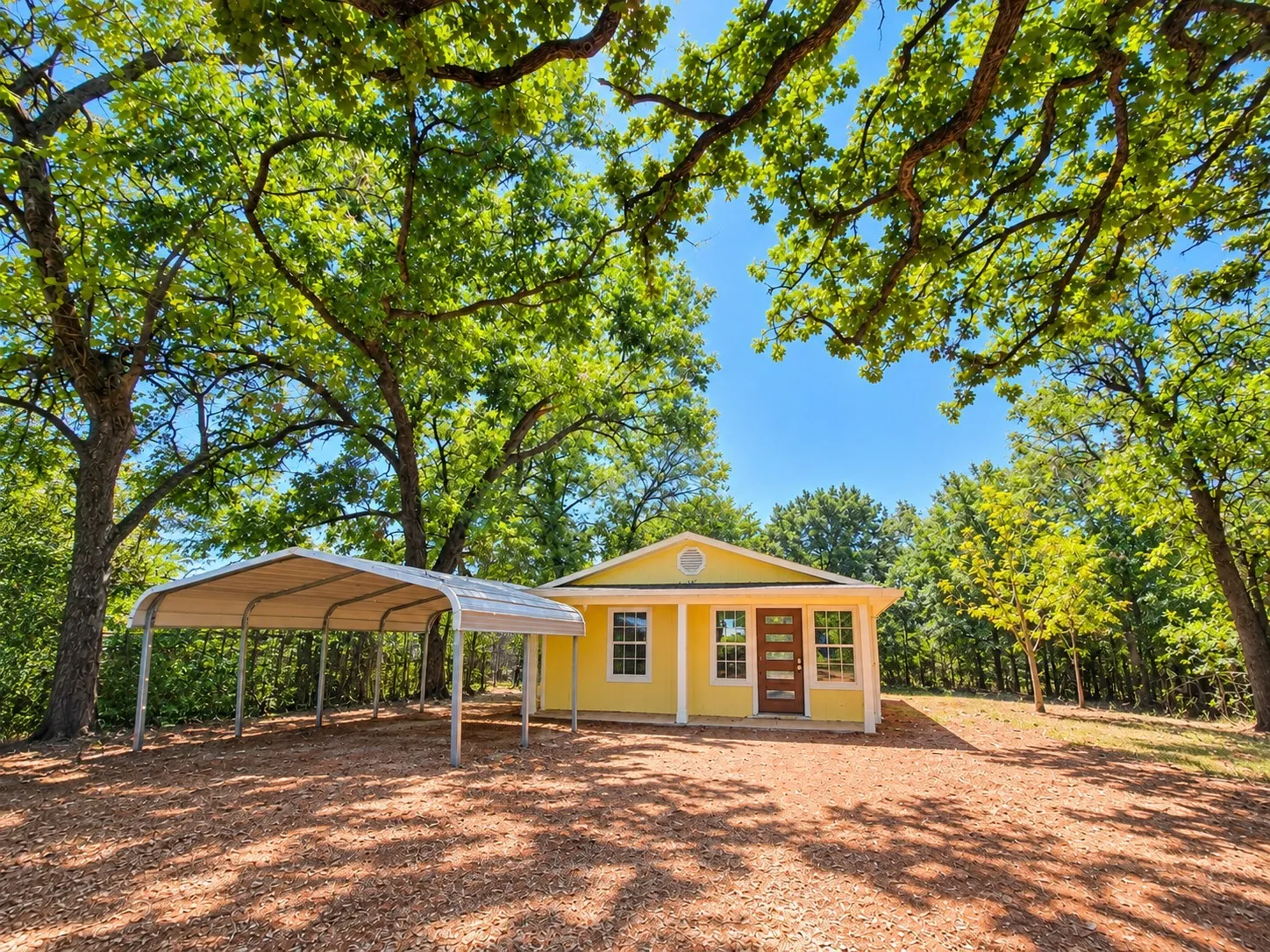 Single Family Residence For Sale in Grayson County , 1128 W Bullock Street, Denison, Texas 75020, 3 Bedroom, 2 Bathroom, Garage spaces, 960 Sqft, built in 2026, mls#21395652, Real Estate Agent in Denison, Homes For Sale in Grayson county, Homes For Sale in Denison, Realtor in Denison Texas, Real Estate Brokerage Independent Realty Texas, Luminita Cordes Realtor