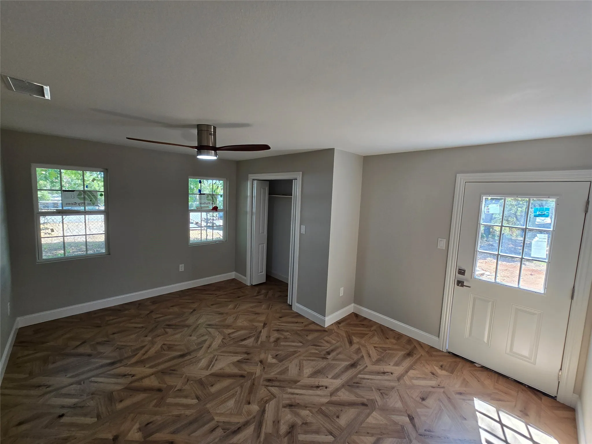 Single Family Residence For Sale in Grayson County , 1128 W Bullock Street, Denison, Texas 75020, 3 Bedroom, 2 Bathroom, Garage spaces, 960 Sqft, built in 2026, mls#21395652, Real Estate Agent in Denison, Homes For Sale in Grayson county, Homes For Sale in Denison, Realtor in Denison Texas, Real Estate Brokerage Independent Realty Texas, Luminita Cordes Realtor