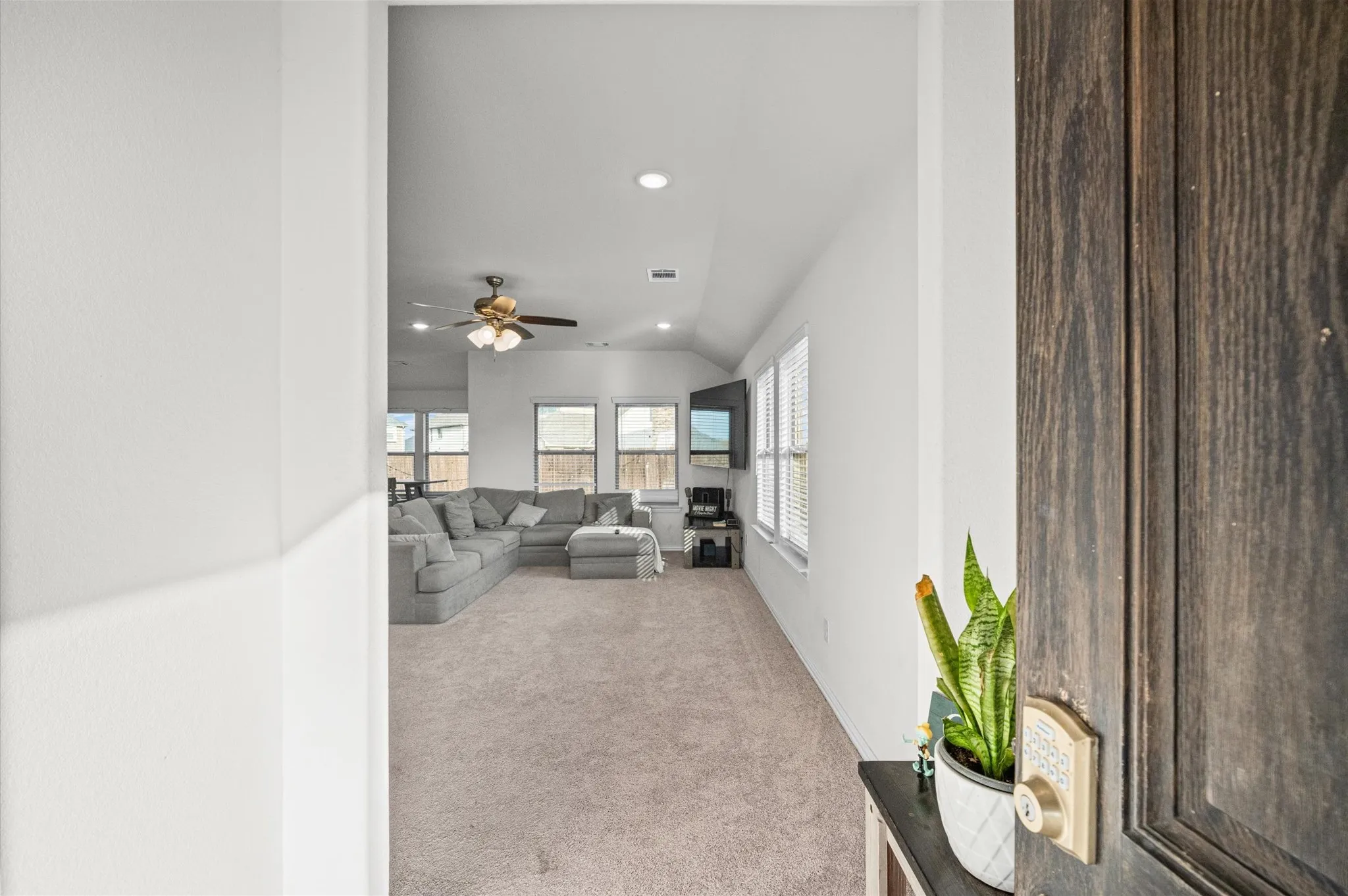 Single Family Residence For Rent in Denton County , 38 Mockingbird Lane, Sanger, Texas 76266, 3 Bedroom, 2 Bathroom, 2 Garage spaces, 1,581 Sqft, built in 2022, mls#21396150, Real Estate Agent in Sanger, Homes For Rent in Denton county, Homes For Rent in Sanger, Realtor in Sanger Texas, Real Estate Brokerage Independent Realty Texas, Luminita Cordes Realtor